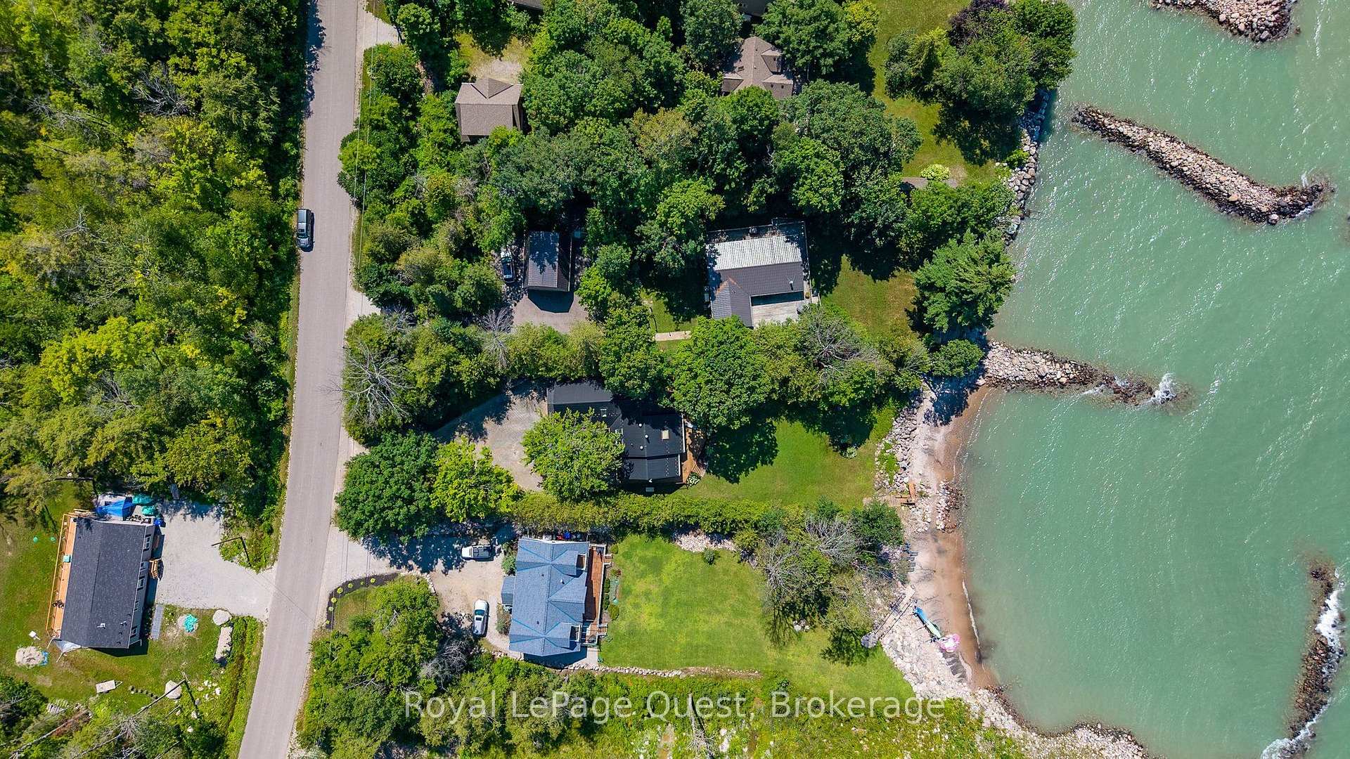 Photo 31 of 490 Silver Birch Drive, Tiny, Rural Tiny — HOMEH