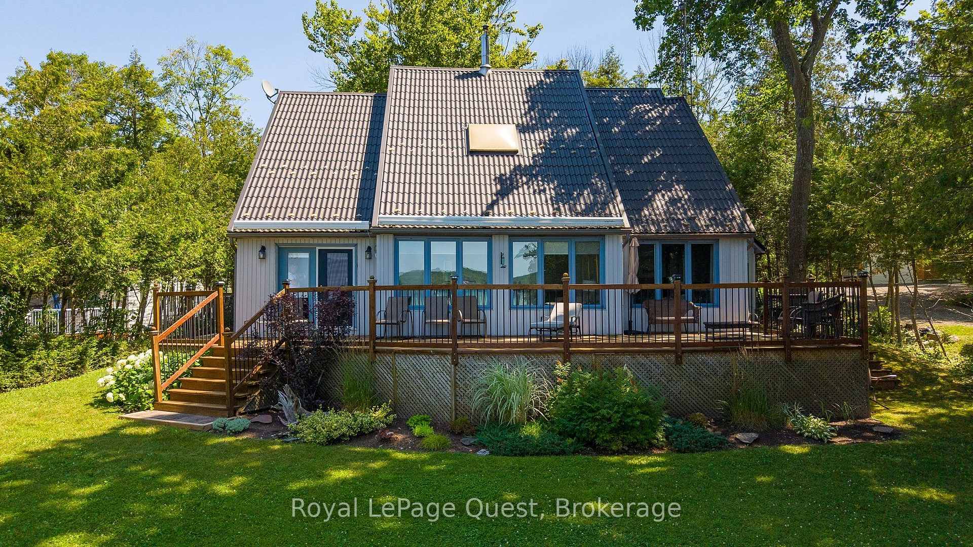 Photo 33 of 490 Silver Birch Drive, Tiny, Rural Tiny — HOMEH