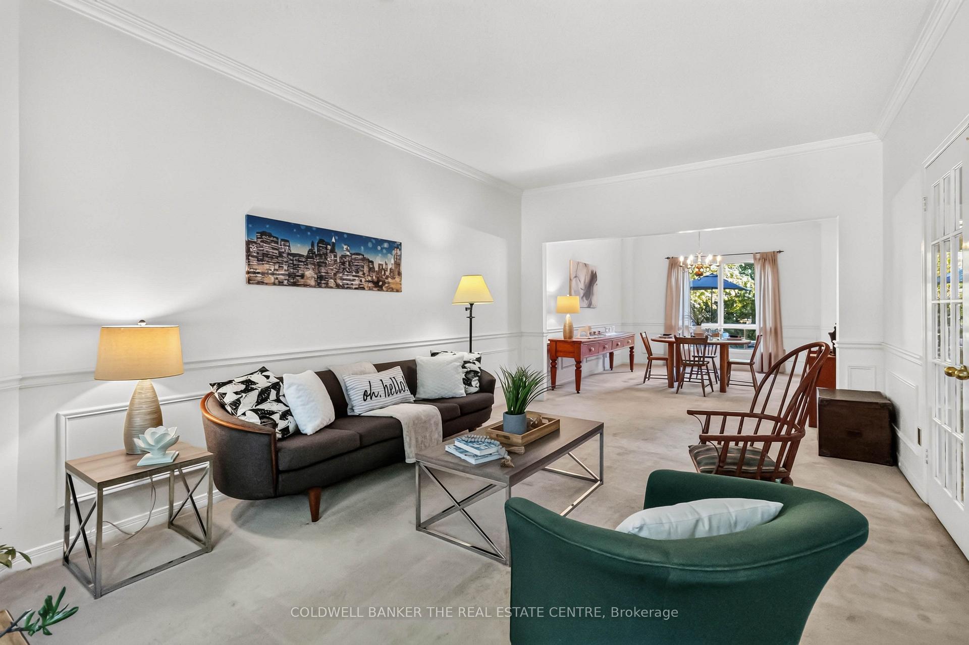 Photo 6 of 2040 Markle Drive, Oakville, River Oaks — HOMEH