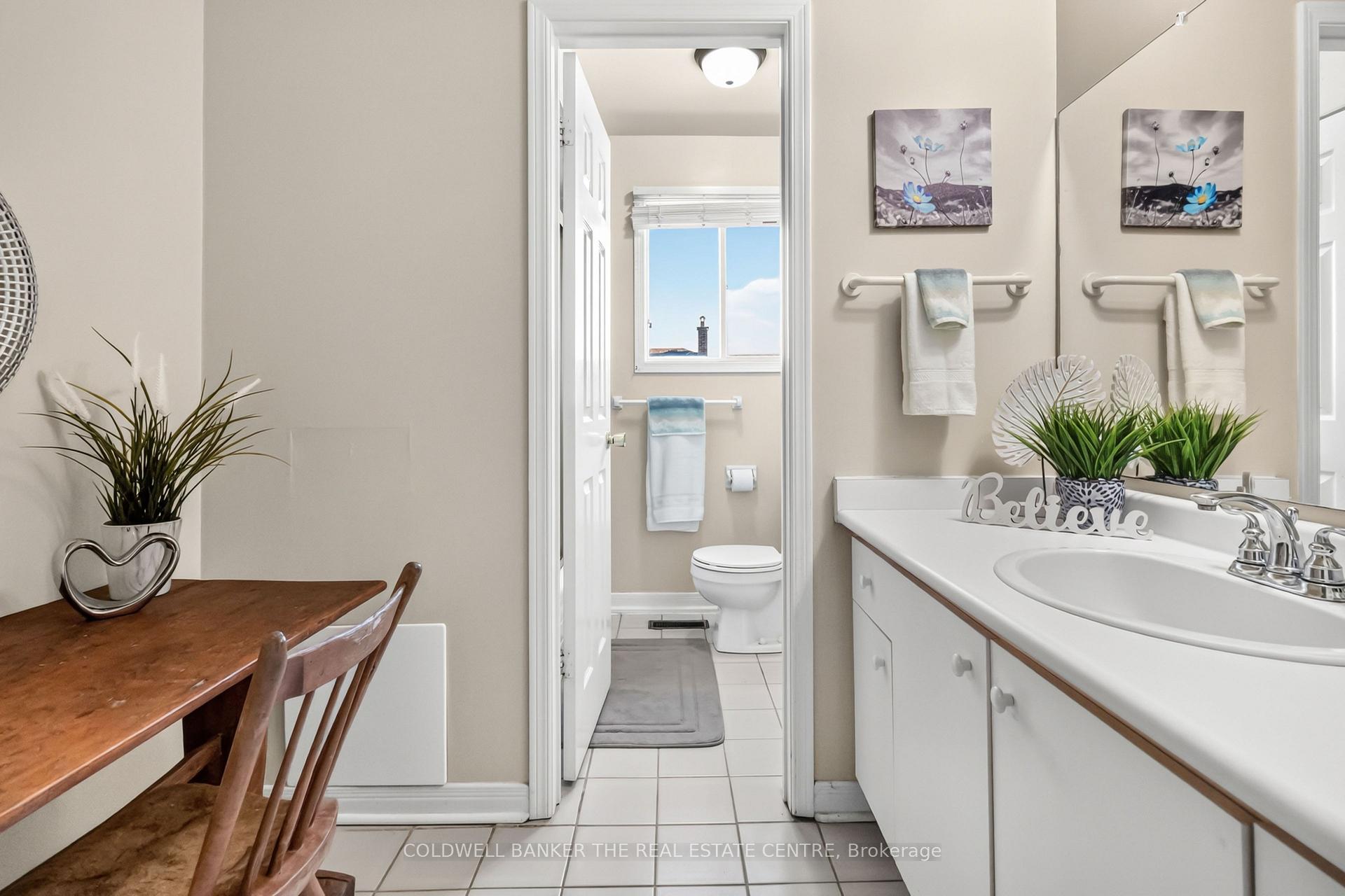 Photo 31 of 2040 Markle Drive, Oakville, River Oaks — HOMEH