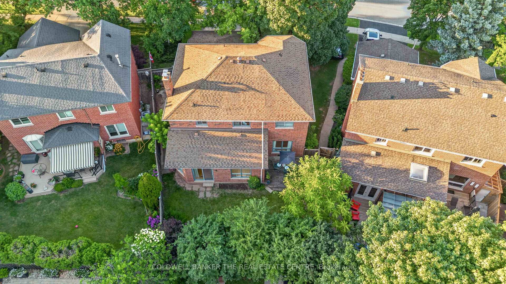 Photo 43 of 2040 Markle Drive, Oakville, River Oaks — HOMEH