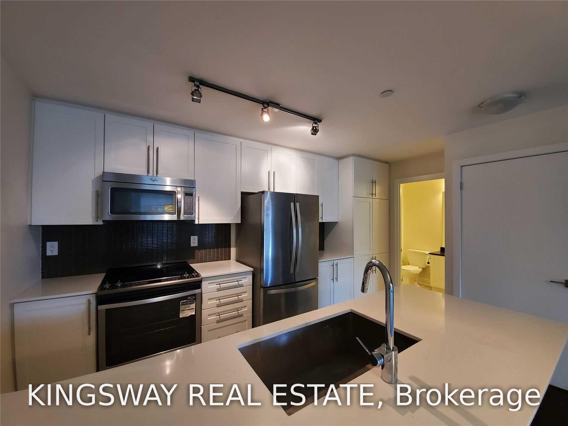 Photo 4 of Unit Th3, 4011 Brickstone Mews, Mississauga, Creditview — HOMEH