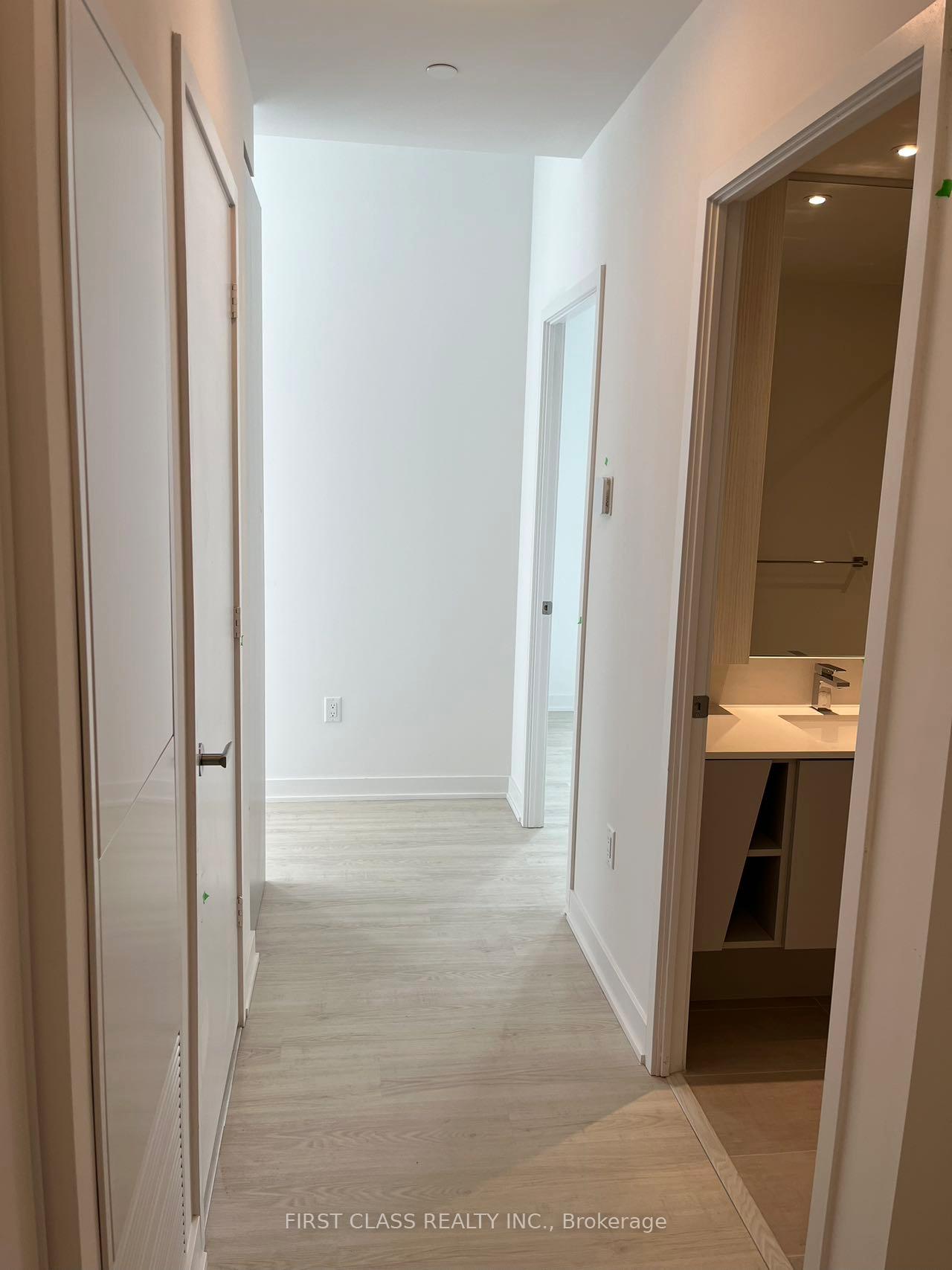 Photo 10 of Unit 3103, 3883 Quartz Road, Mississauga, City Centre — HOMEH