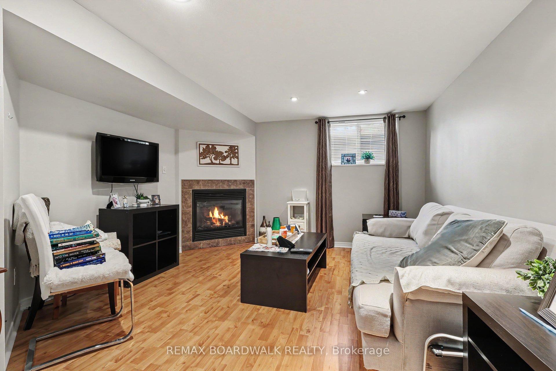 Photo 25 of 329 Pintail Terrace, Ottawa, Chatelaine Village — HOMEH