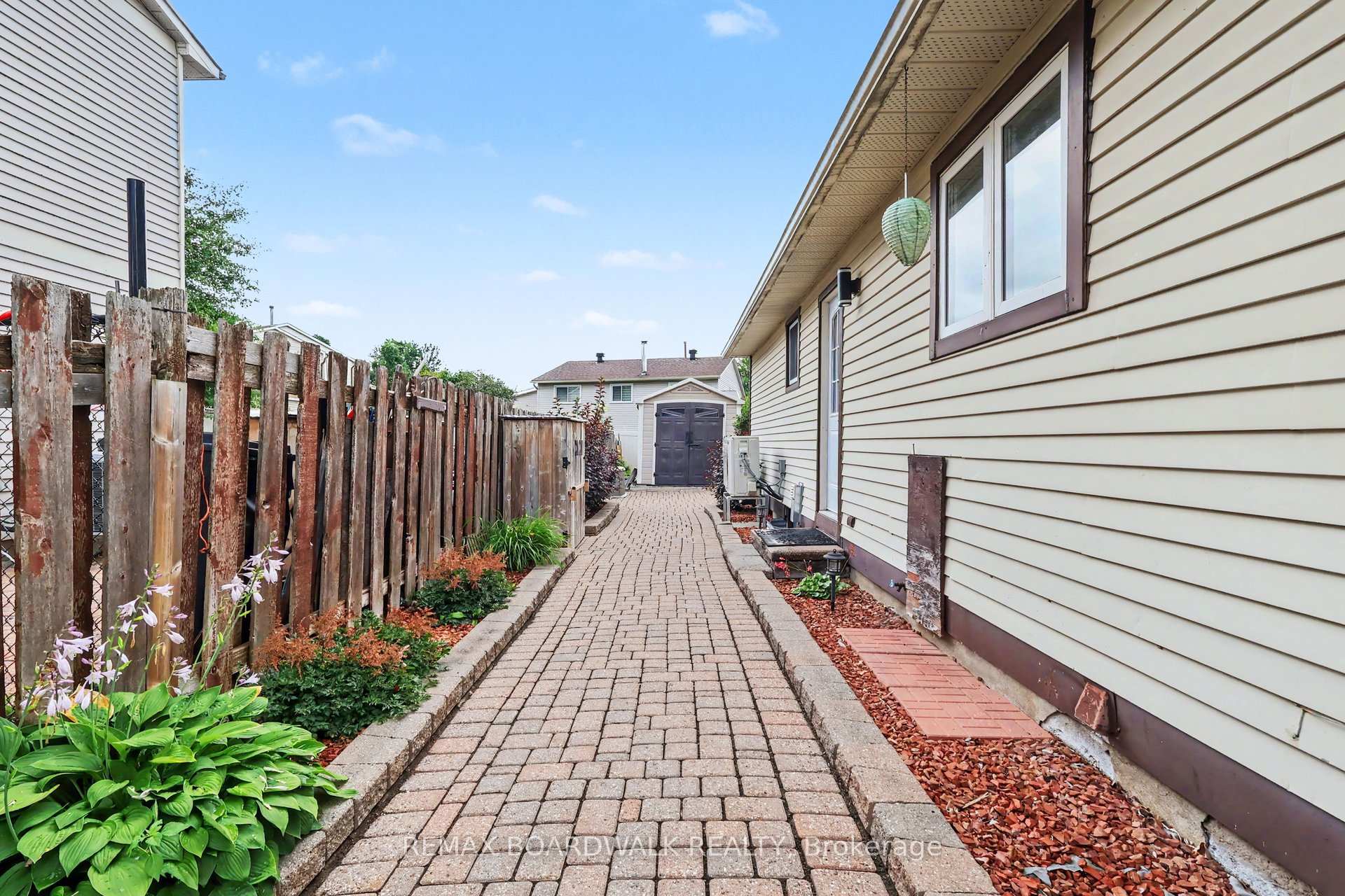 Photo 32 of 329 Pintail Terrace, Ottawa, Chatelaine Village — HOMEH
