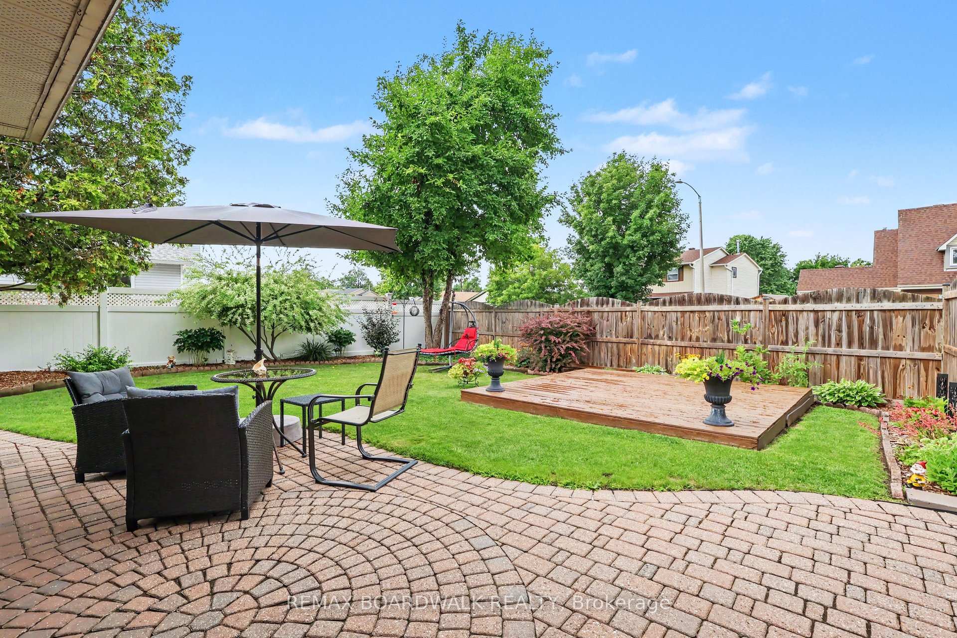 Photo 35 of 329 Pintail Terrace, Ottawa, Chatelaine Village — HOMEH
