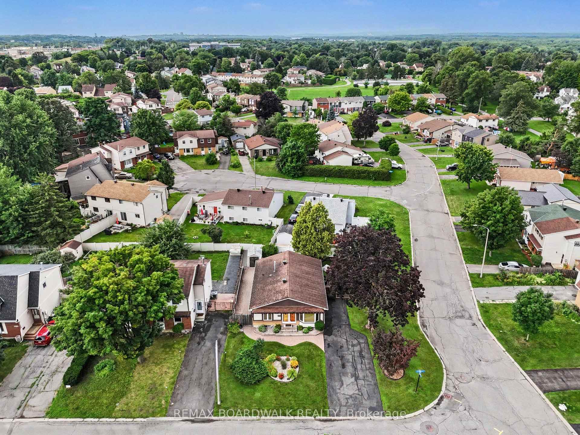 Photo 42 of 329 Pintail Terrace, Ottawa, Chatelaine Village — HOMEH