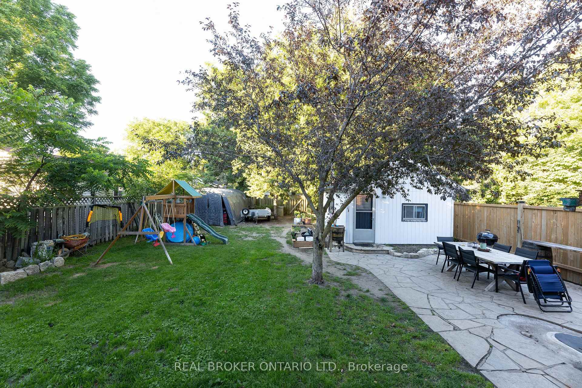 Photo 18 of 91 Mill Street, Orangeville — HOMEH