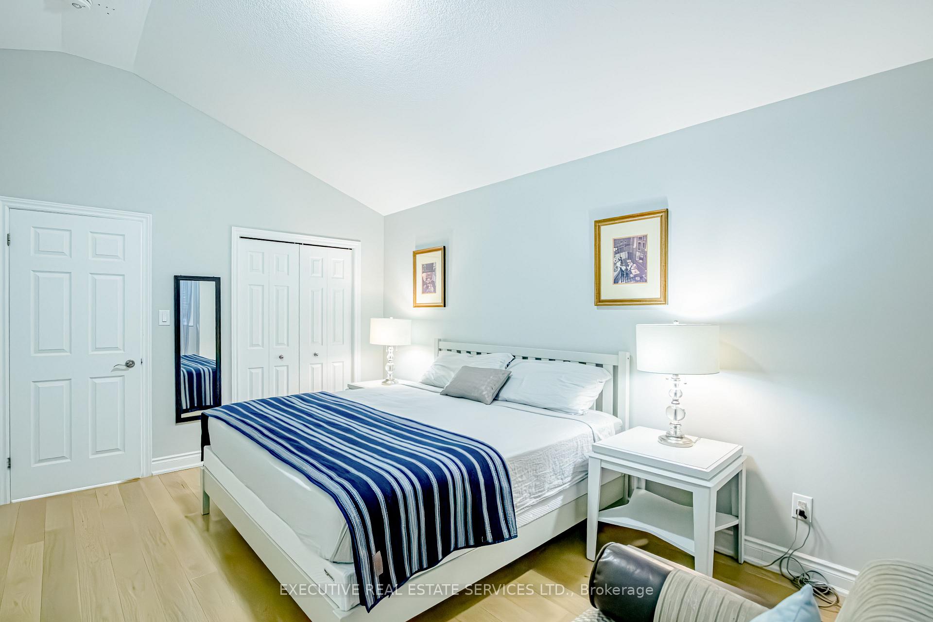 Photo 24 of 3264 Meadowgate Boulevard, London, South U — HOMEH