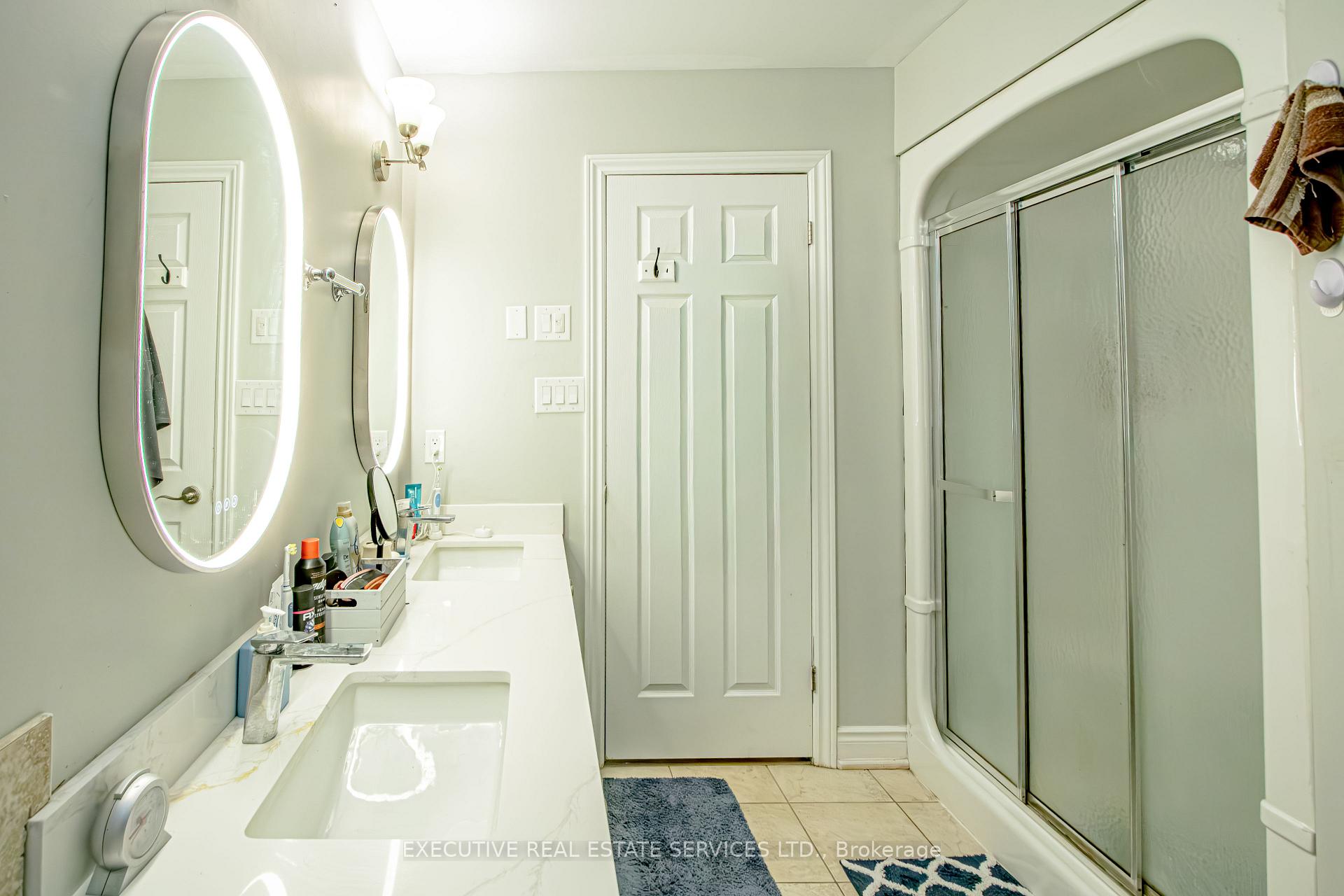 Photo 32 of 3264 Meadowgate Boulevard, London, South U — HOMEH