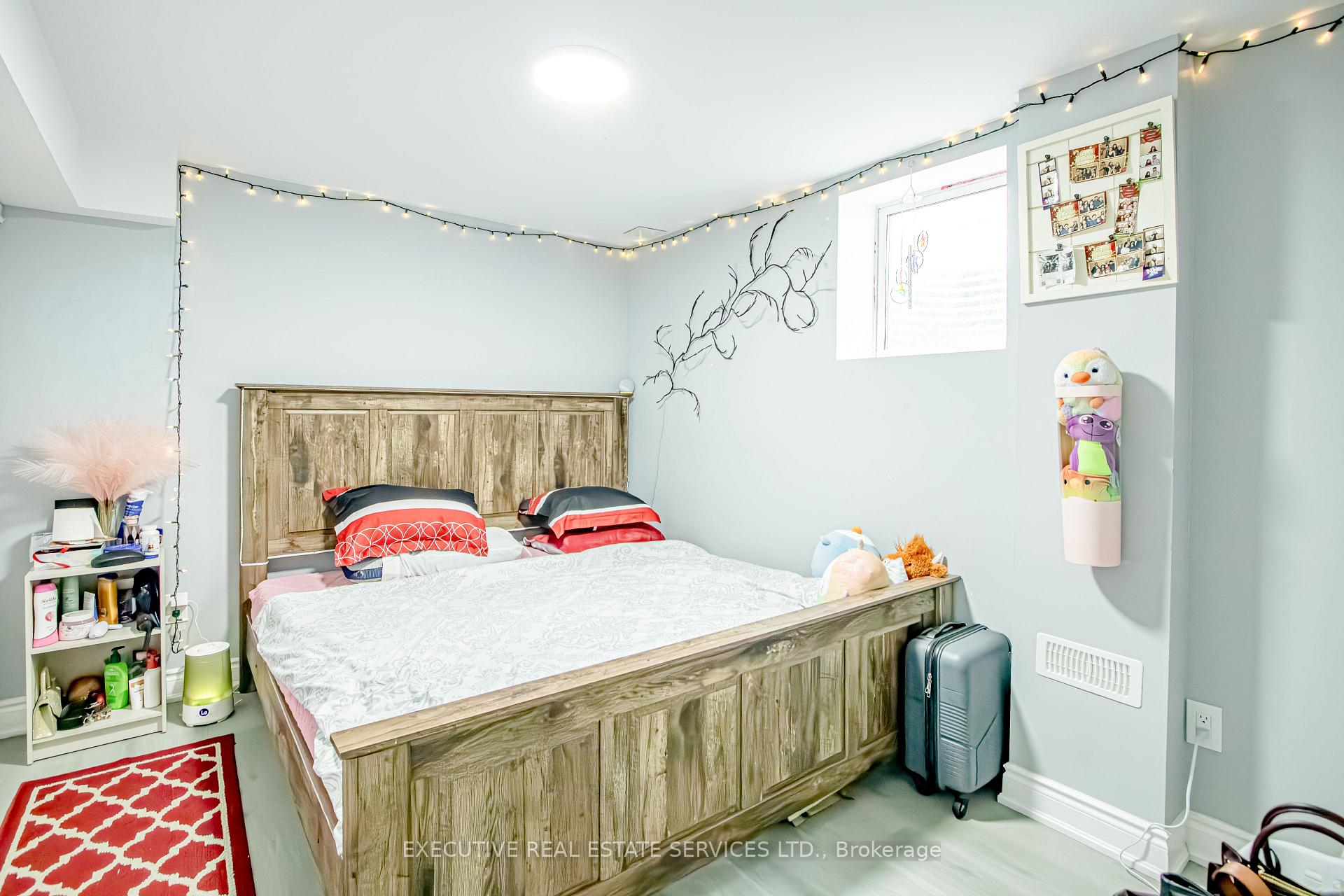 Photo 40 of 3264 Meadowgate Boulevard, London, South U — HOMEH
