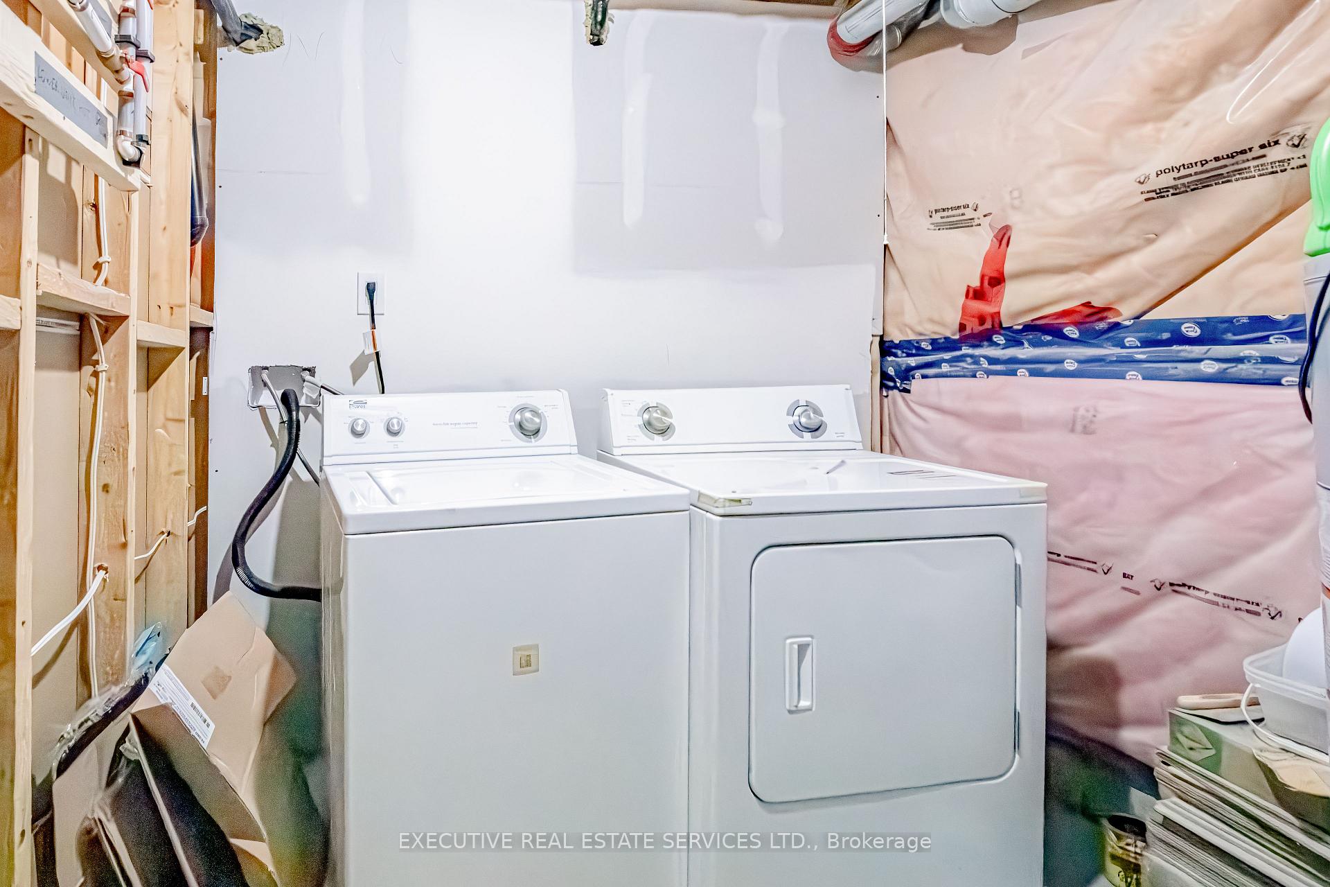 Photo 44 of 3264 Meadowgate Boulevard, London, South U — HOMEH