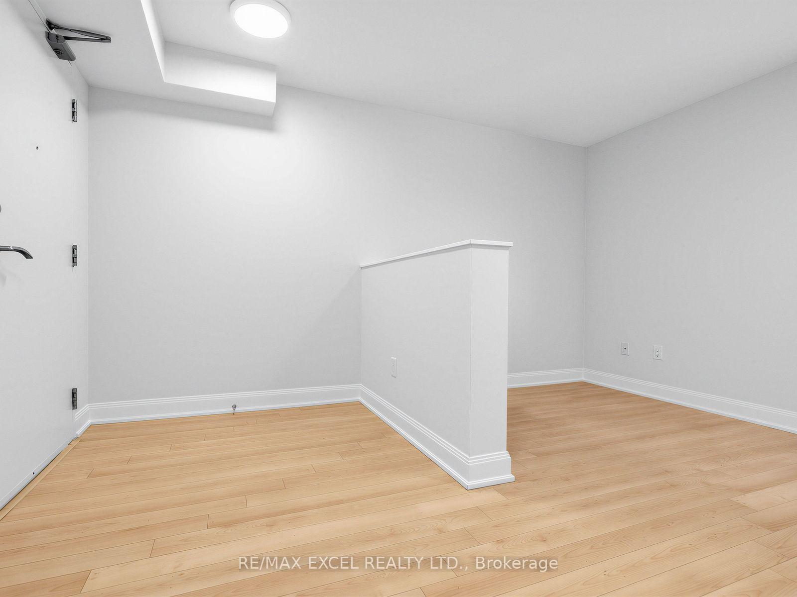 Photo 4 of Unit 1805, 2191 Yonge Street, Toronto, Mount Pleasant West — HOMEH