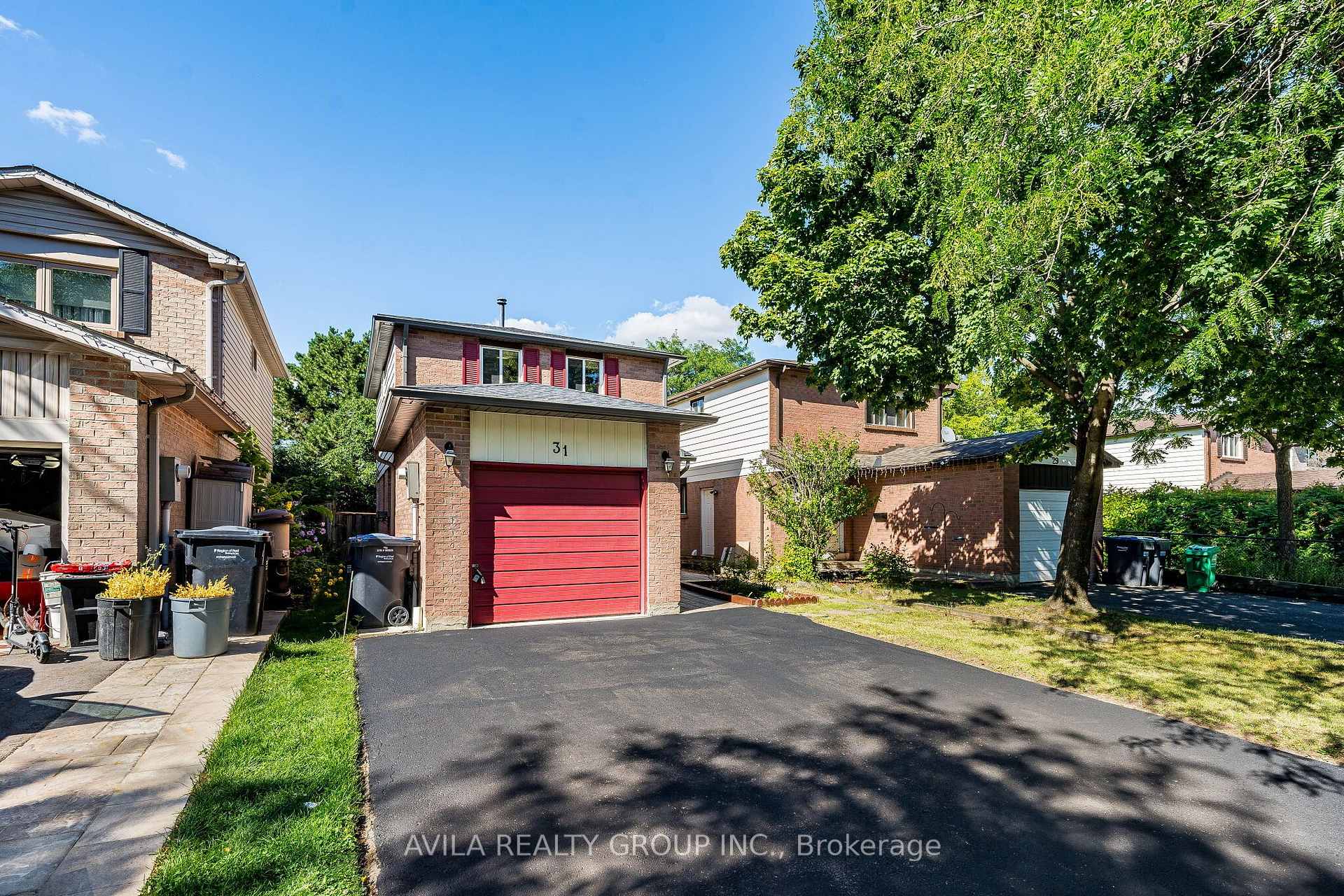 Photo 10 of 31 Wheatfield Road, Brampton, Brampton West — HOMEH