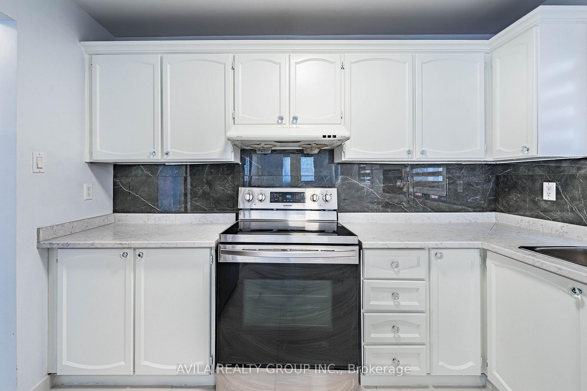 Photo 19 of 31 Wheatfield Road, Brampton, Brampton West — HOMEH