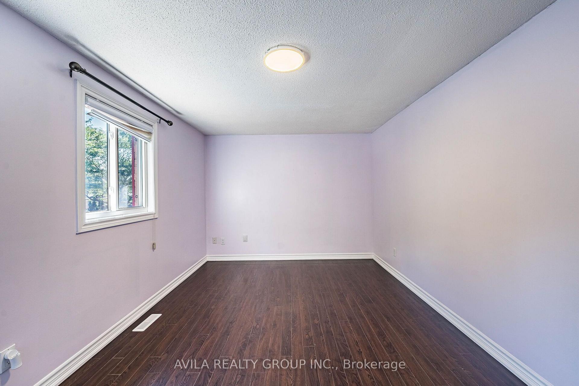 Photo 56 of 31 Wheatfield Road, Brampton, Brampton West — HOMEH