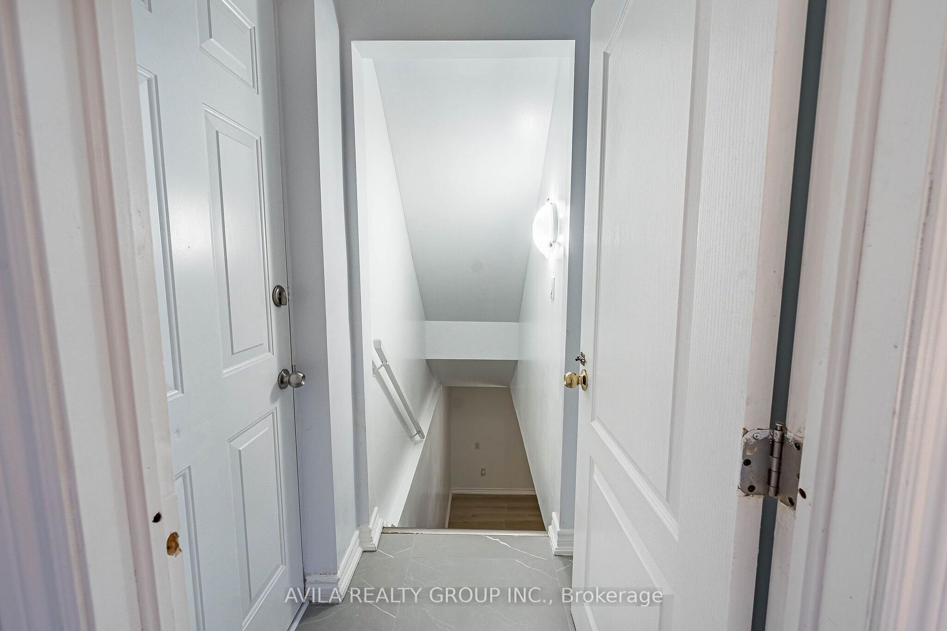 Photo 71 of 31 Wheatfield Road, Brampton, Brampton West — HOMEH