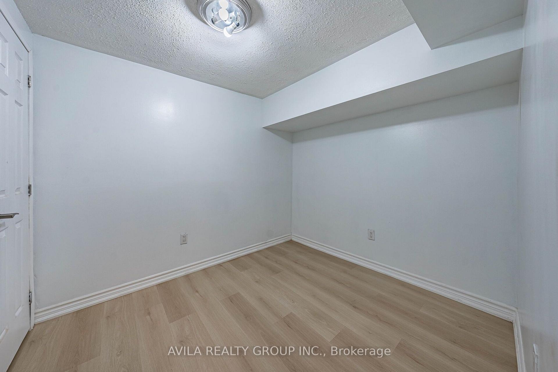 Photo 87 of 31 Wheatfield Road, Brampton, Brampton West — HOMEH