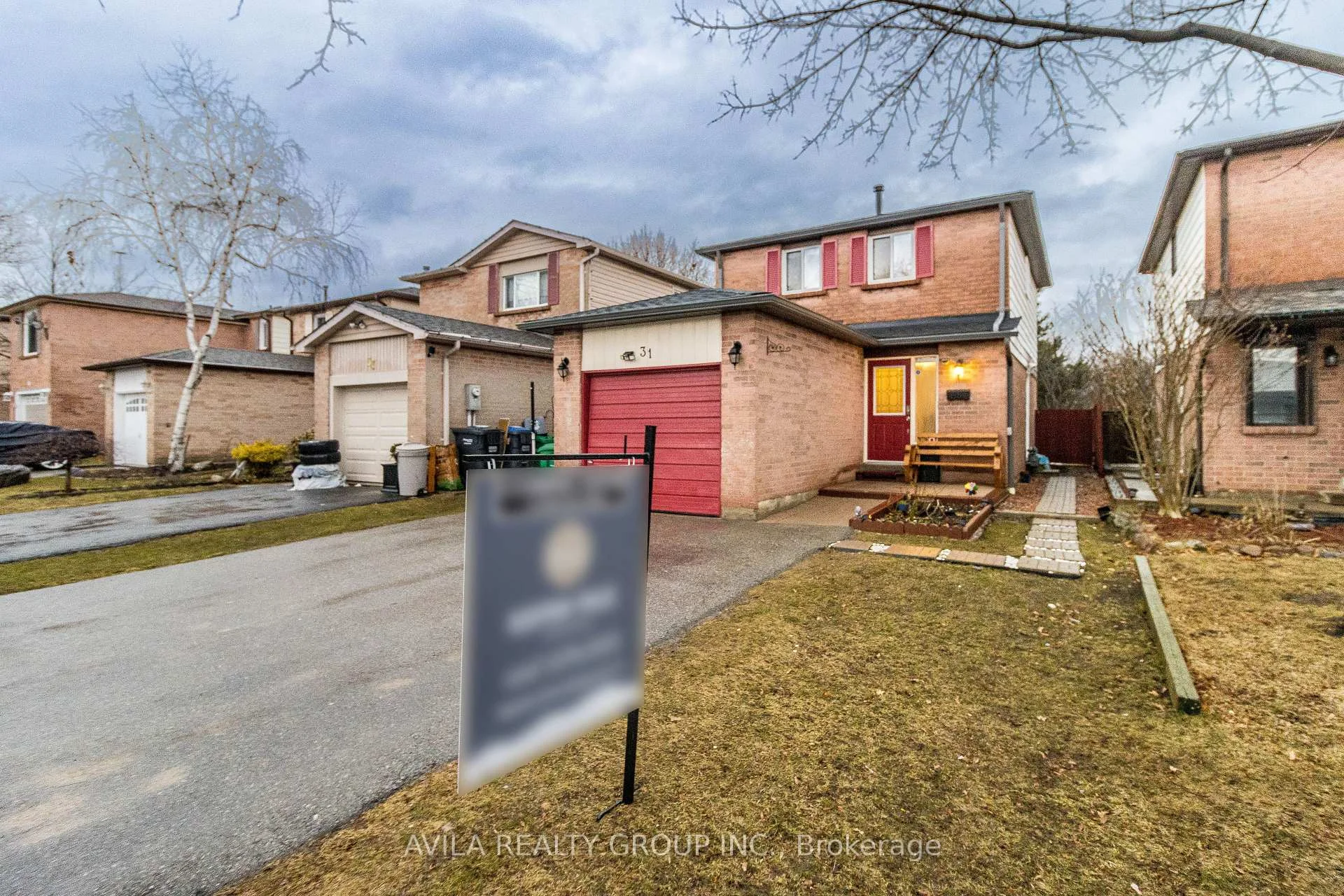 Photo 6 of 31 Wheatfield Road, Brampton, Brampton West — HOMEH