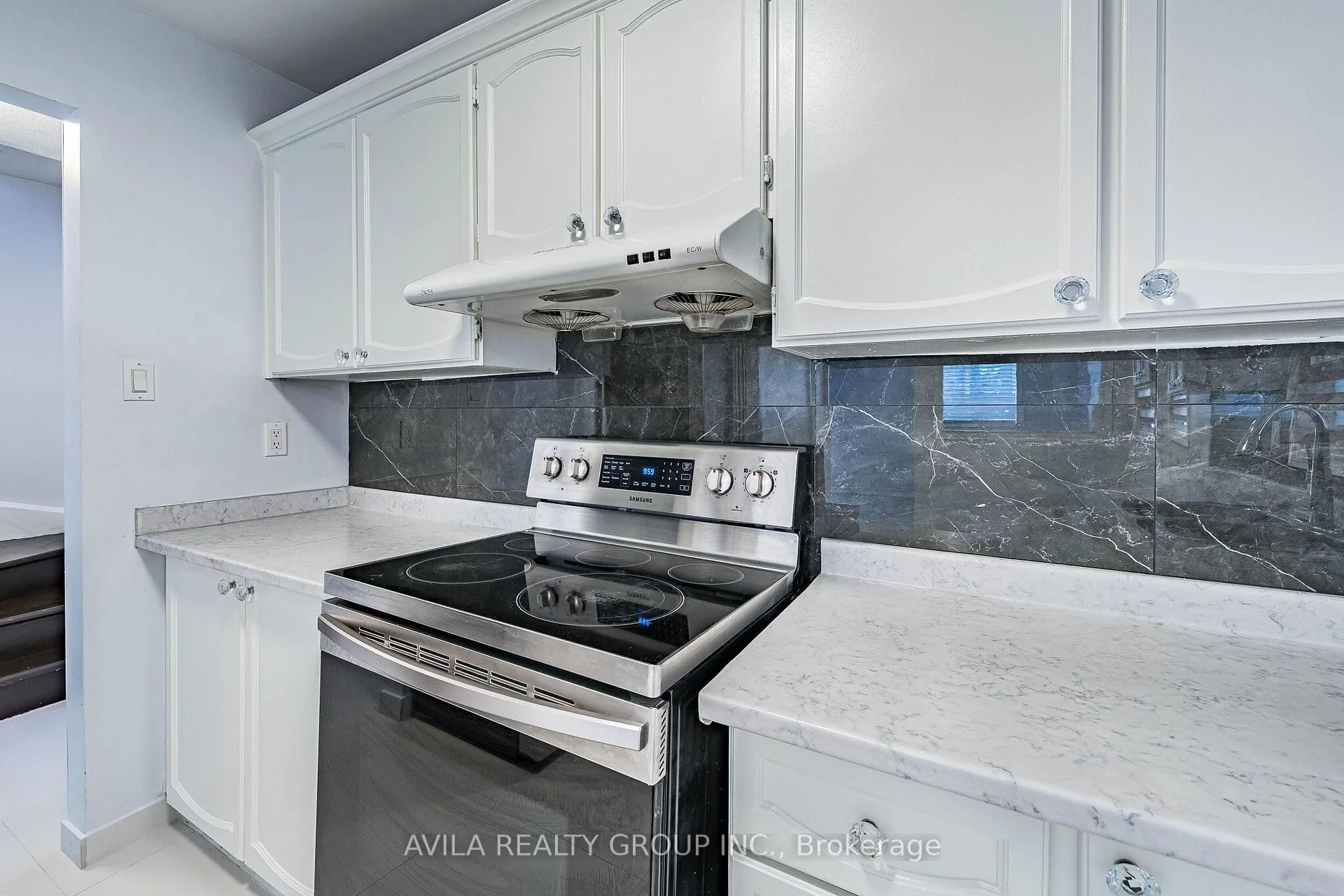 Photo 26 of 31 Wheatfield Road, Brampton, Brampton West — HOMEH