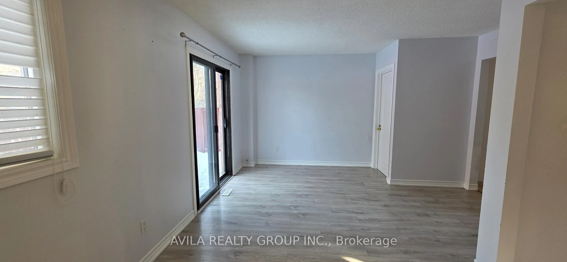 Photo 37 of 31 Wheatfield Road, Brampton, Brampton West — HOMEH