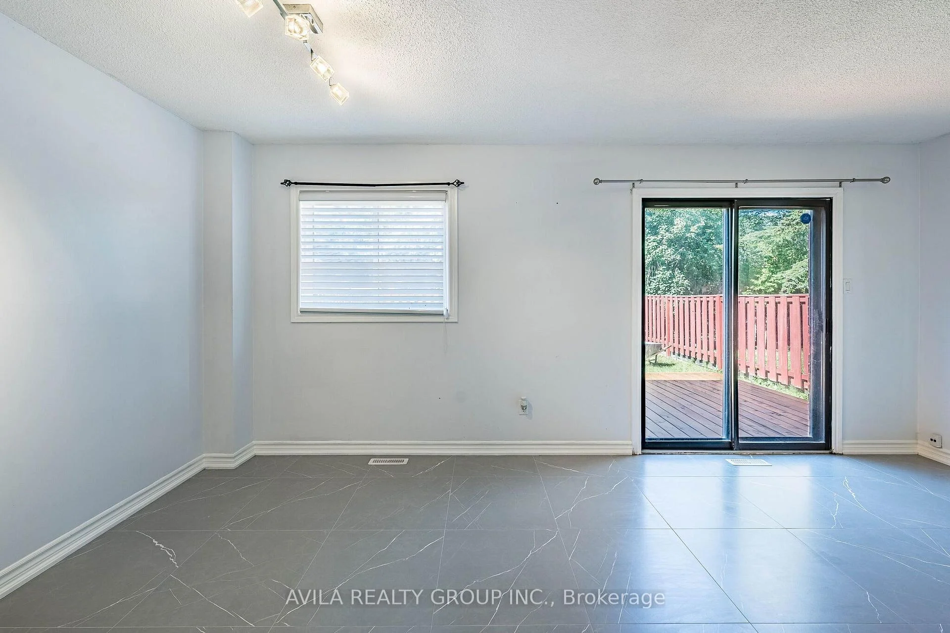 Photo 42 of 31 Wheatfield Road, Brampton, Brampton West — HOMEH