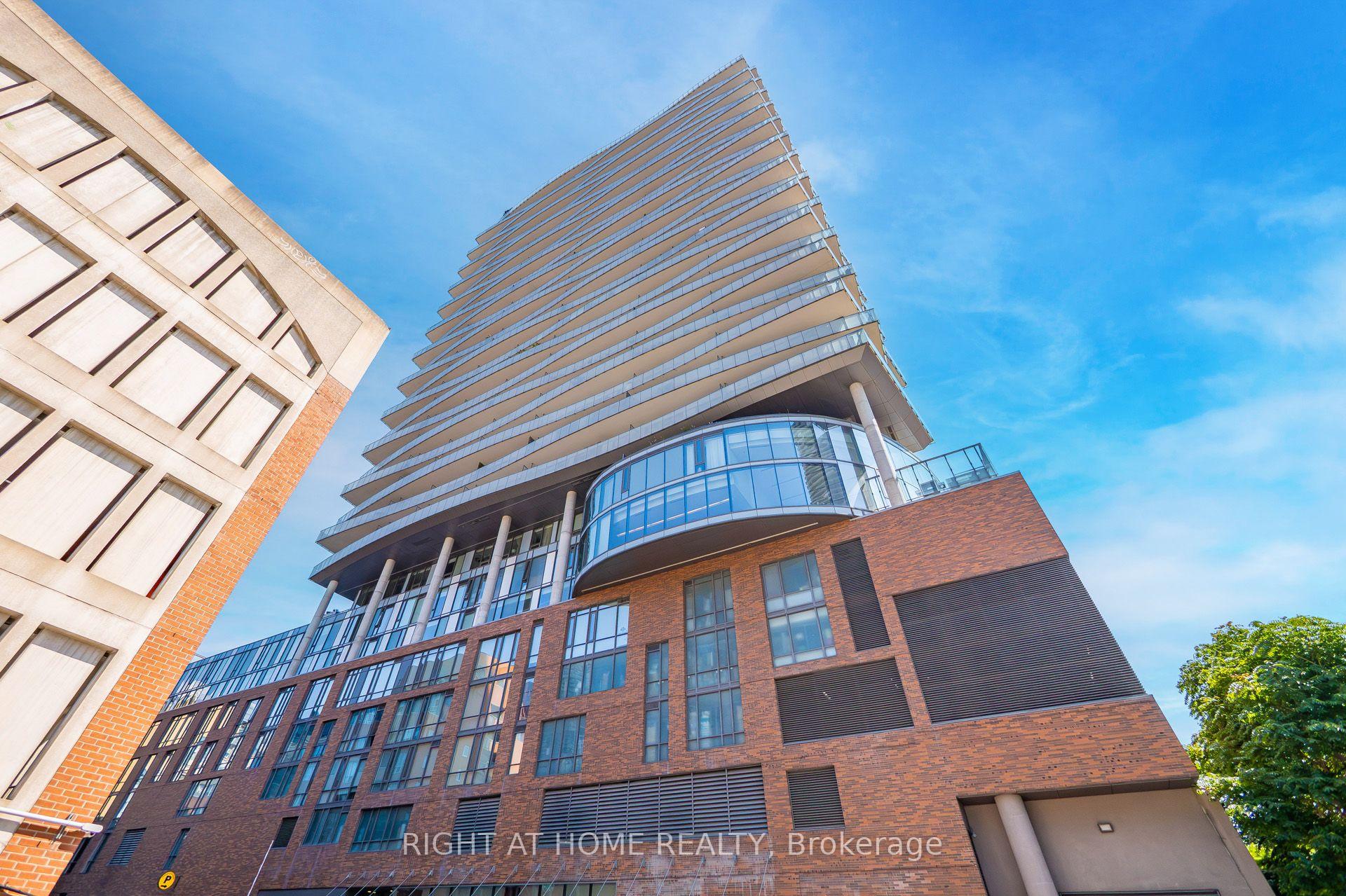 Front of Unit 1604, 1 Market Street