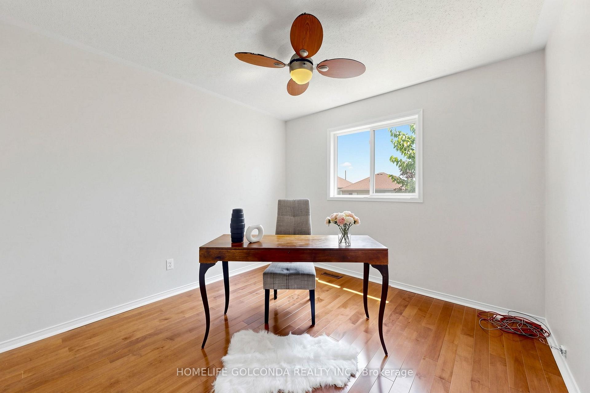 Photo 15 of 933 Glenbourne Court, Oshawa, Pinecrest — HOMEH