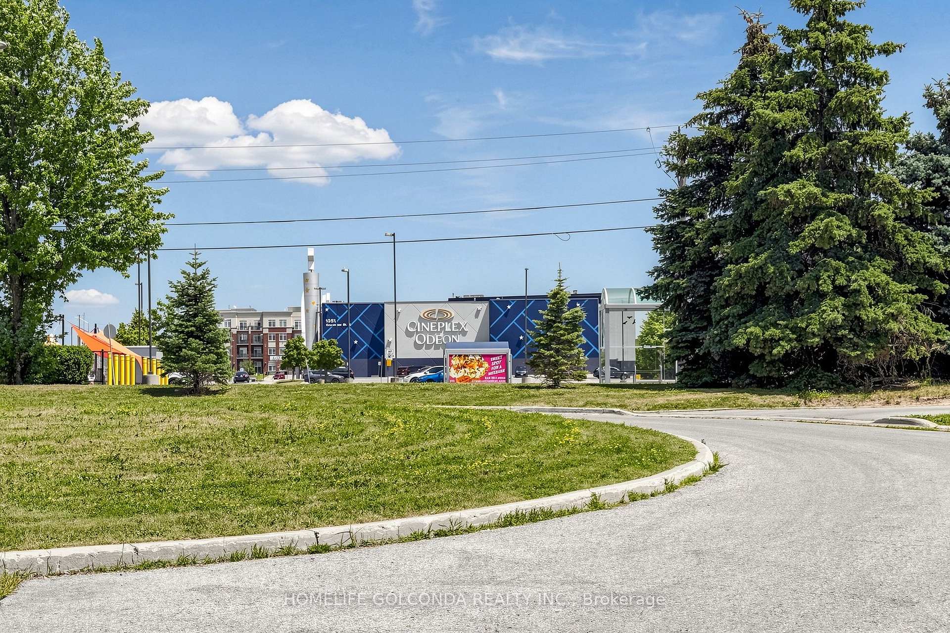 Photo 18 of 933 Glenbourne Court, Oshawa, Pinecrest — HOMEH