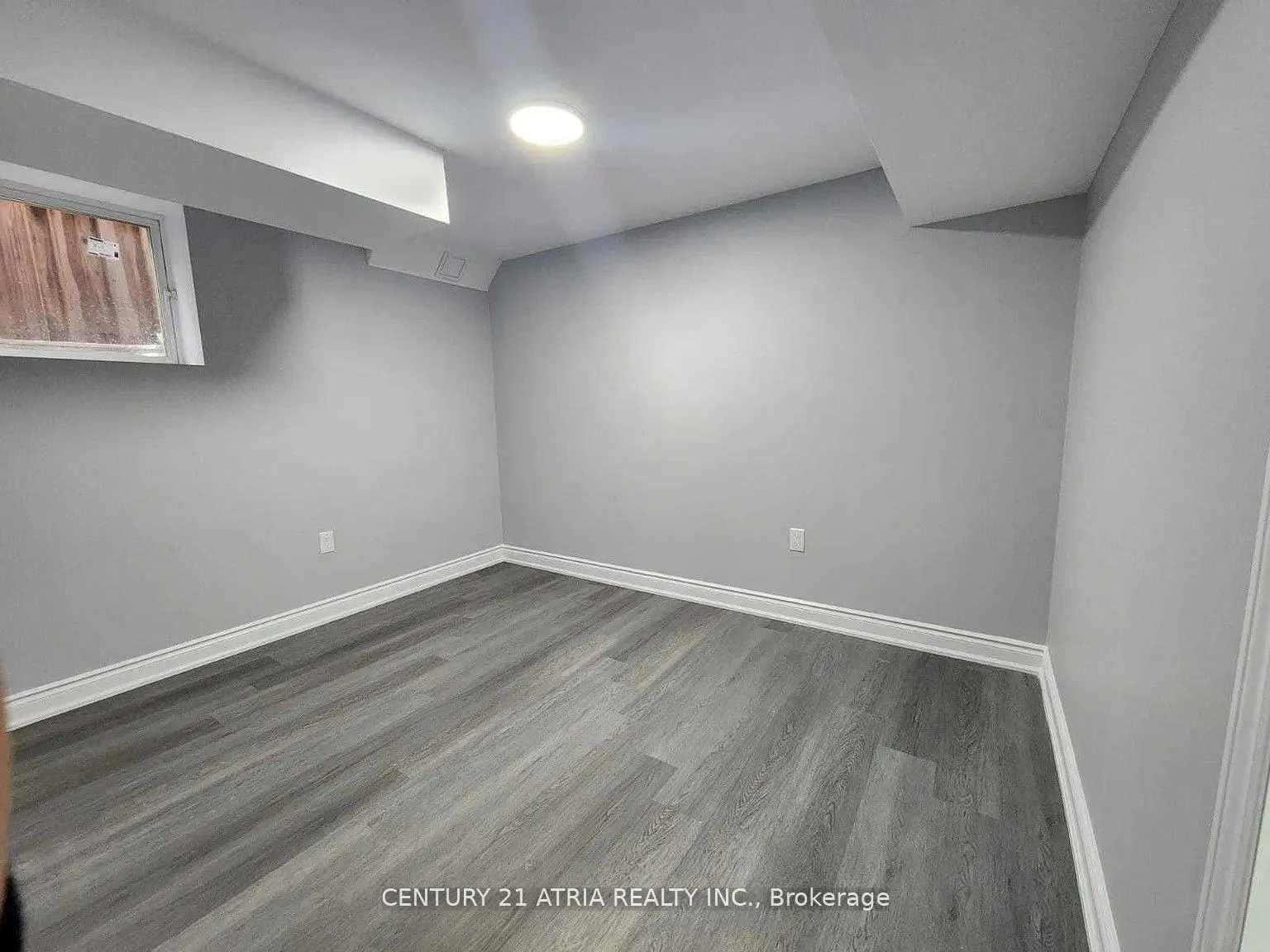 Photo 5 of Unit Bsmt, 48 Pathway Drive, Brampton, Credit Valley — HOMEH
