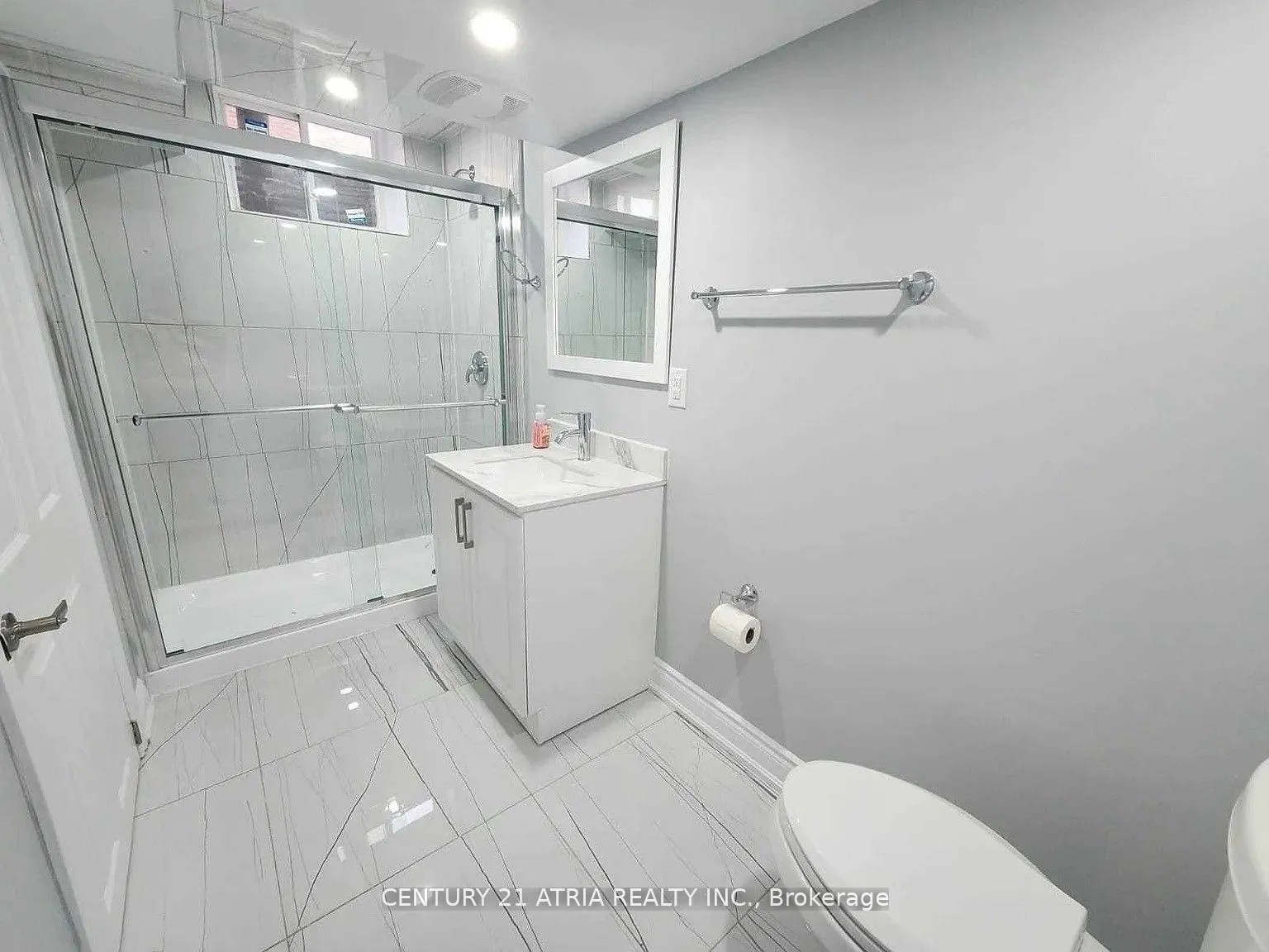 Photo 6 of Unit Bsmt, 48 Pathway Drive, Brampton, Credit Valley — HOMEH