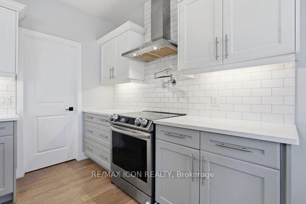 Photo 11 of 3053 Heardcreek Trail, London, North S — HOMEH
