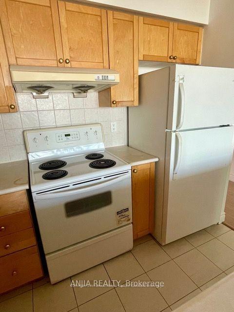 Photo 4 of Unit 1010, 60 Brian Harrison Way, Scarborough, Bendale — HOMEH