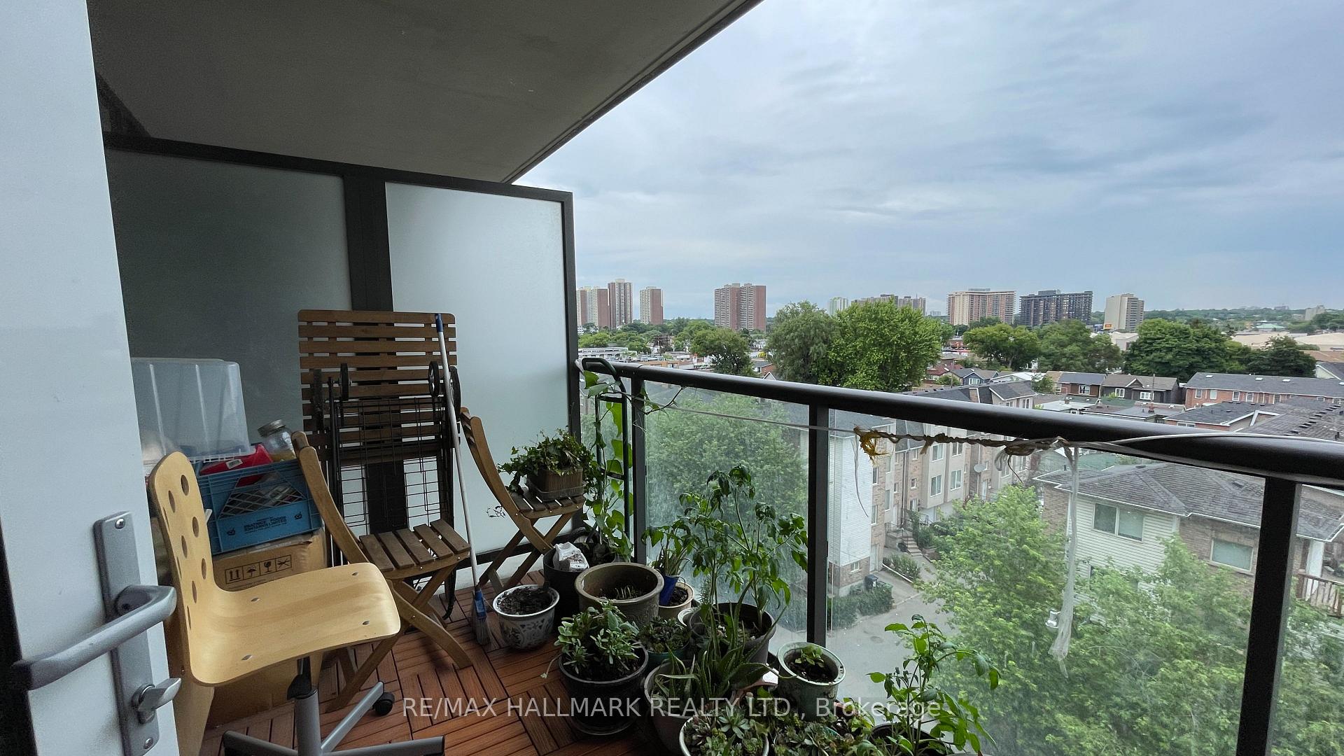 Photo 6 of Unit 615, 8 Trent Avenue, Toronto, East End-Danforth — HOMEH