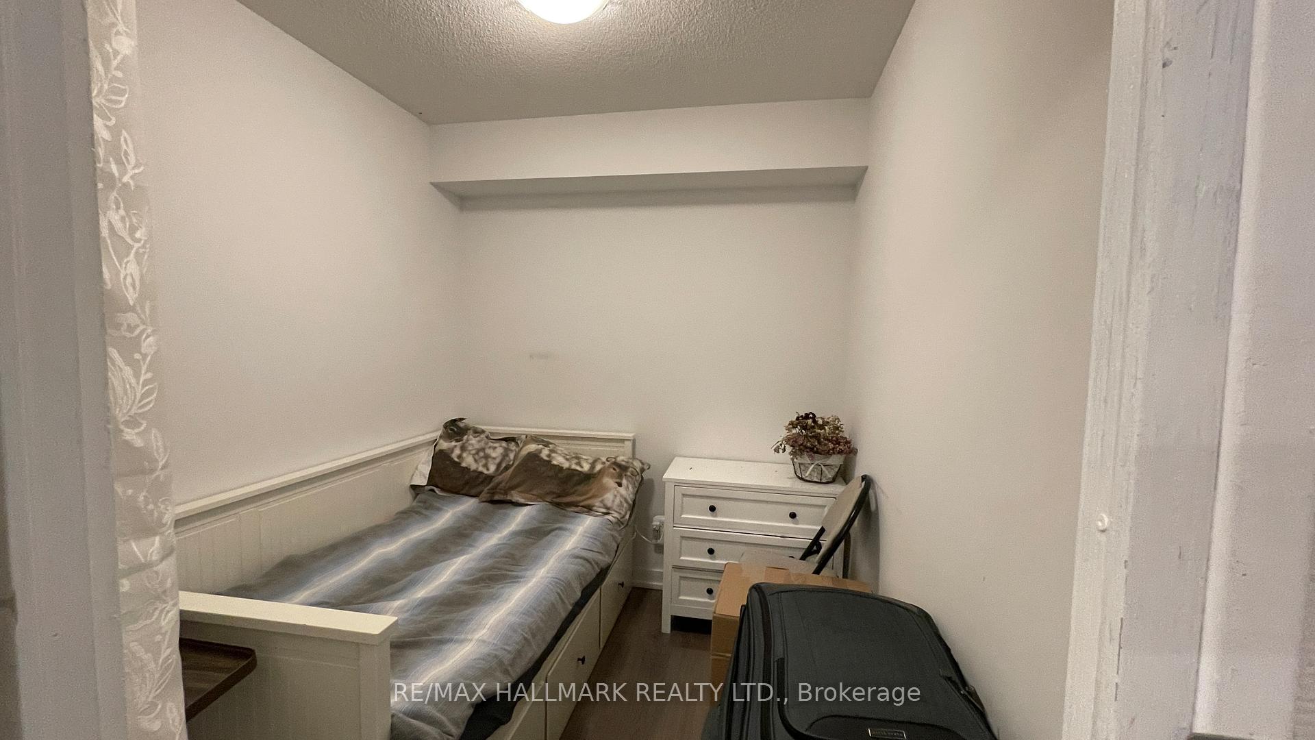 Photo 13 of Unit 615, 8 Trent Avenue, Toronto, East End-Danforth — HOMEH