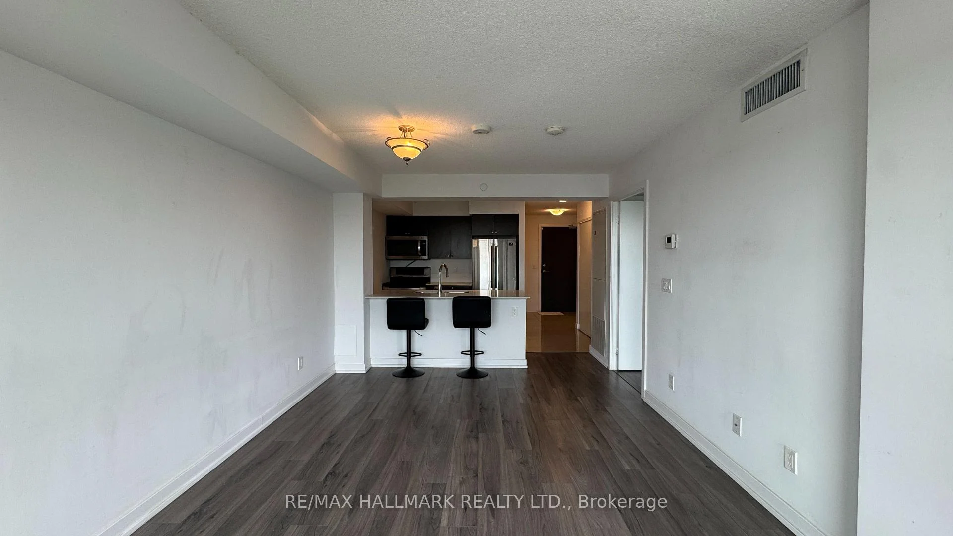 Photo 9 of Unit 615, 8 Trent Avenue, Toronto, East End-Danforth — HOMEH