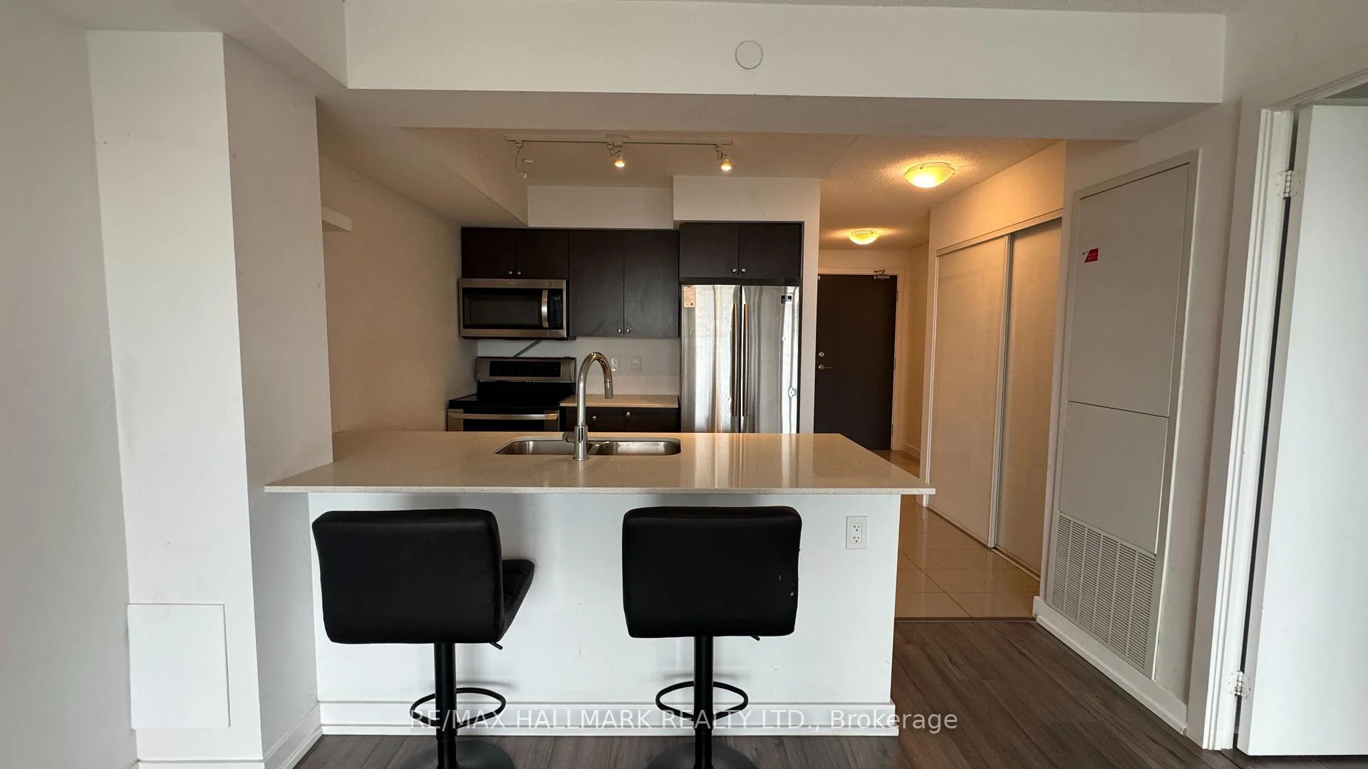 Photo 12 of Unit 615, 8 Trent Avenue, Toronto, East End-Danforth — HOMEH