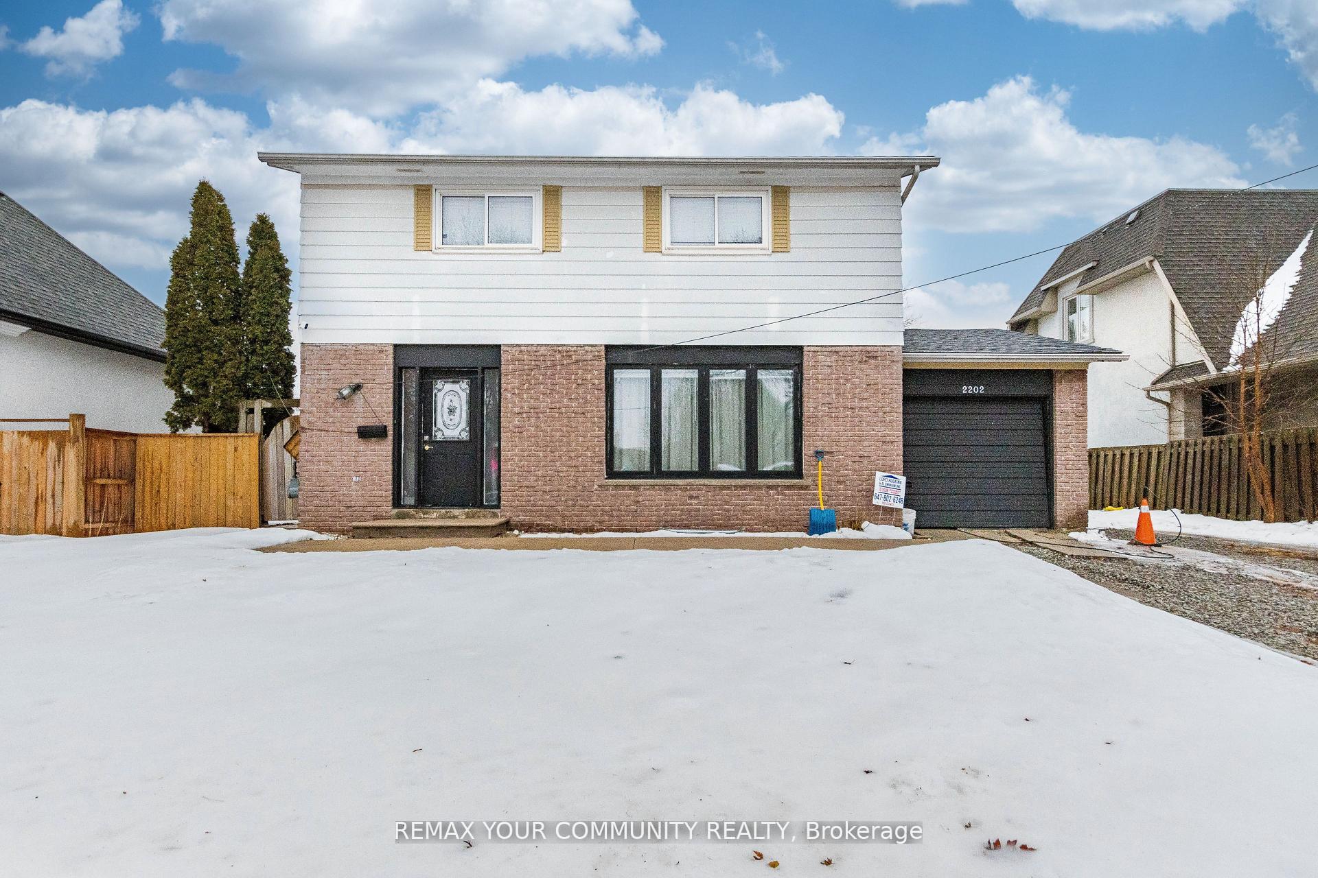 Photo 1 of 2202 Bridge Road, Oakville, West — HOMEH