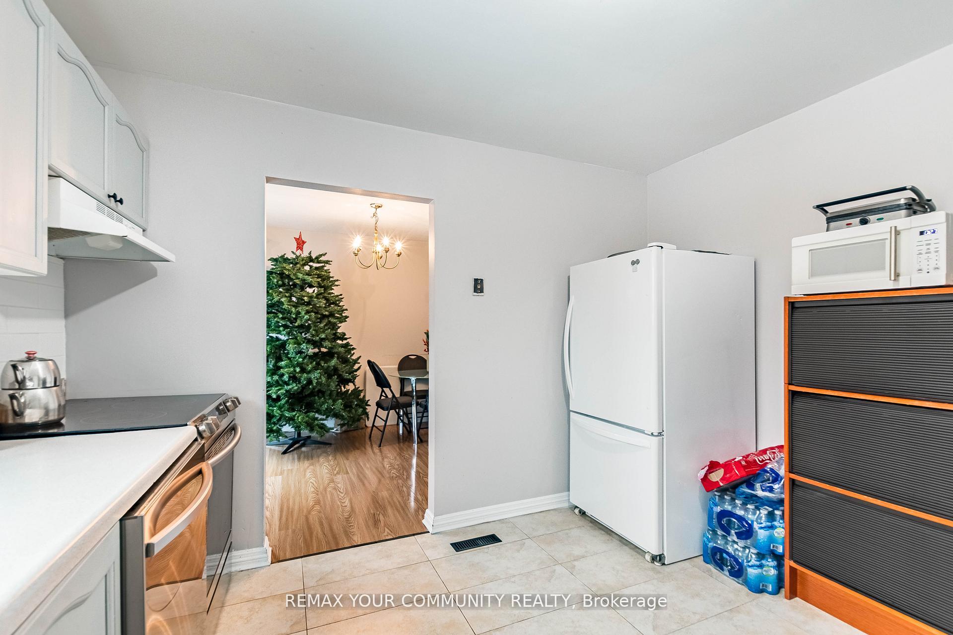 Photo 22 of 2202 Bridge Road, Oakville, West — HOMEH