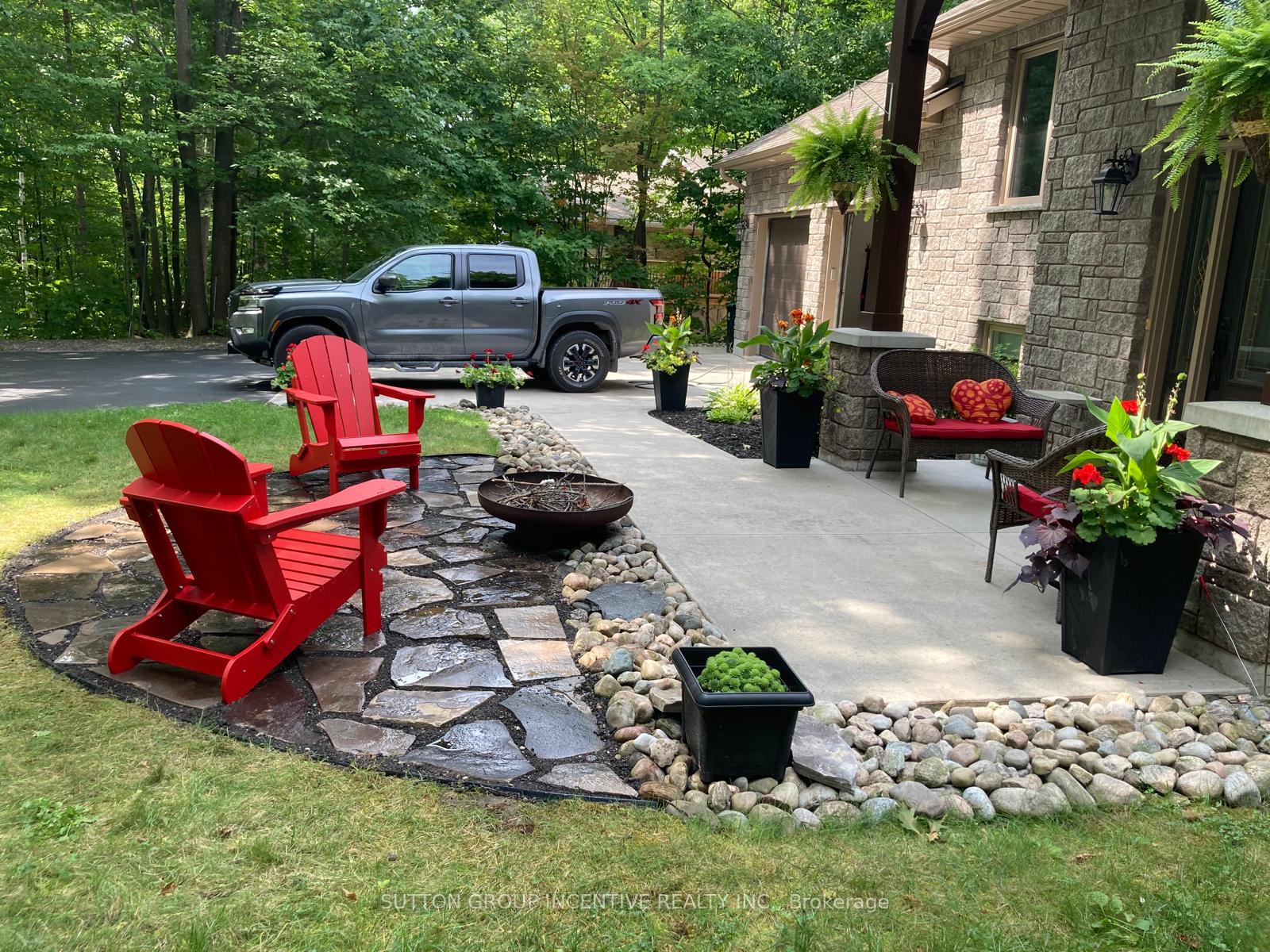 Photo 2 of 48 Tall Pines Drive, Tiny, Rural Tiny — HOMEH