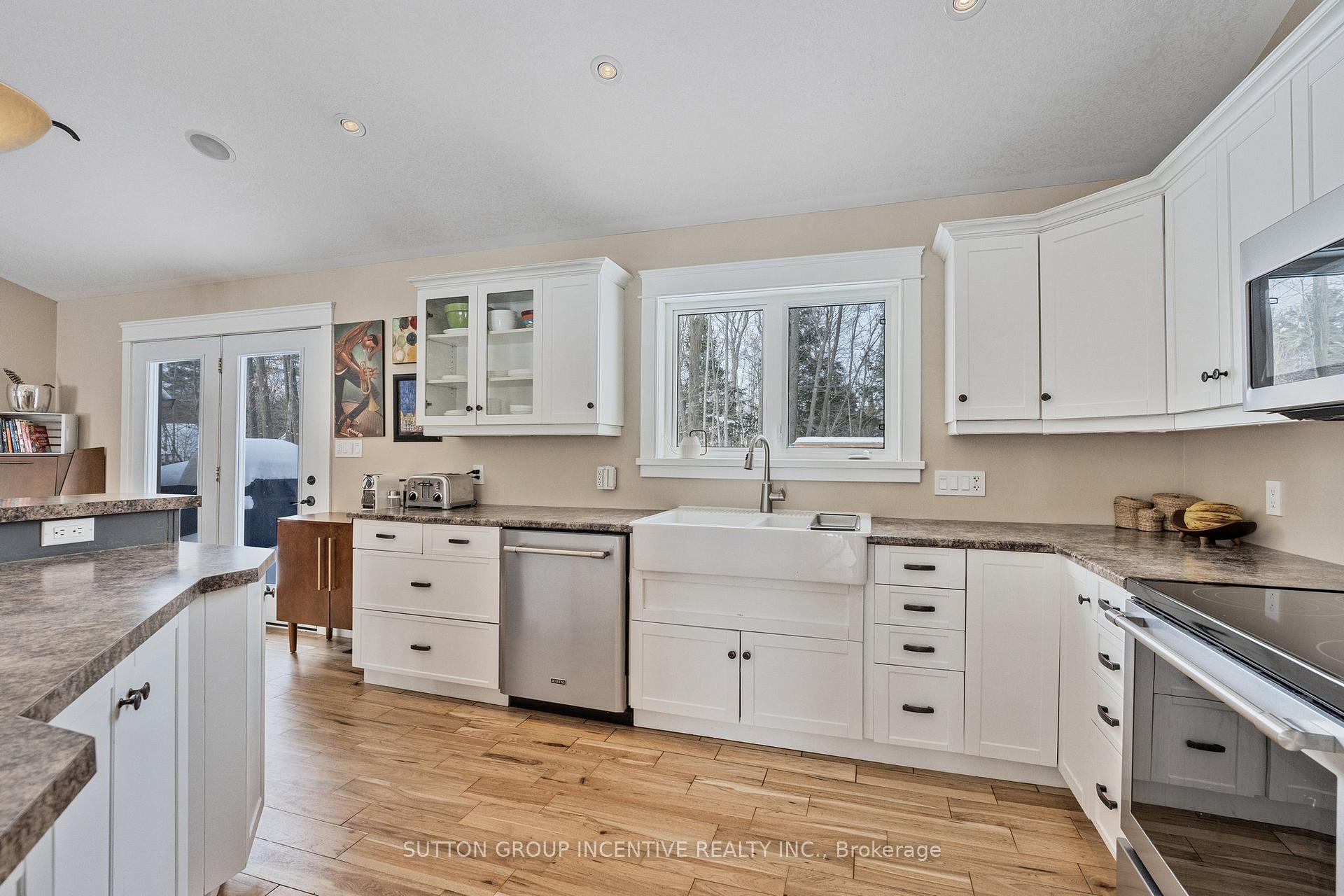 Photo 14 of 48 Tall Pines Drive, Tiny, Rural Tiny — HOMEH