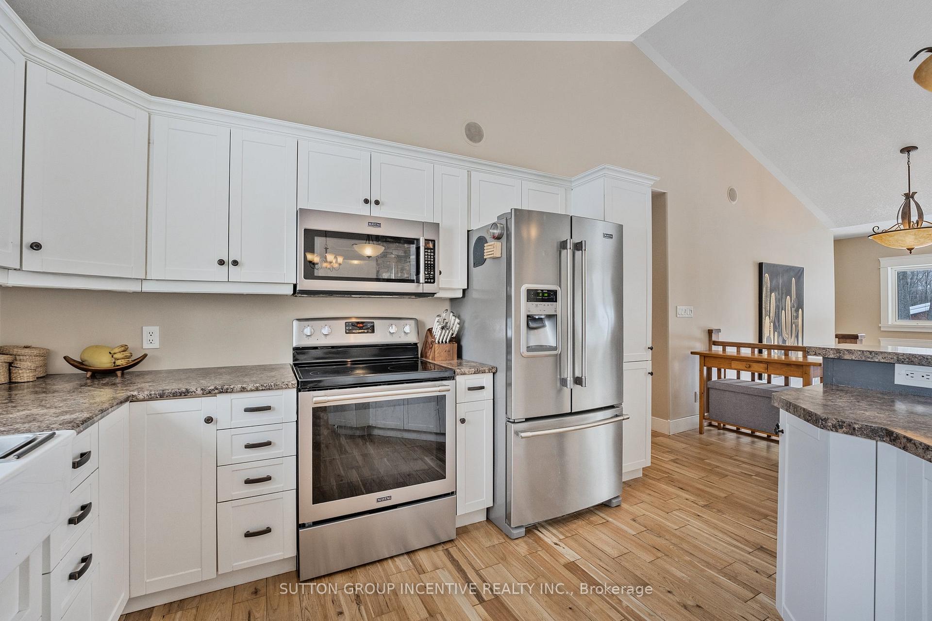 Photo 16 of 48 Tall Pines Drive, Tiny, Rural Tiny — HOMEH