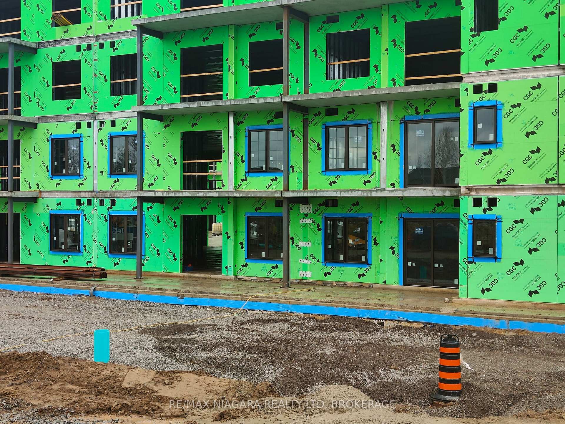 Photo 12 of Unit 506A, 1024 Vansickle Road N, St. Catharines, Grapeview — HOMEH