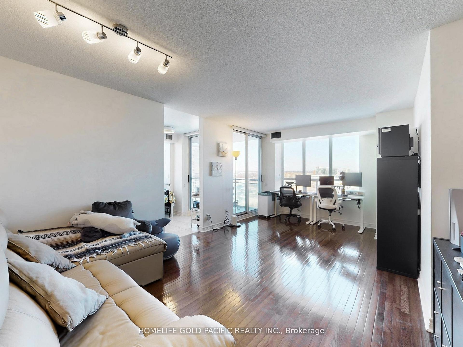 Photo 5 of Unit 1211, 350 Red Maple Road, Richmond Hill, Langstaff — HOMEH