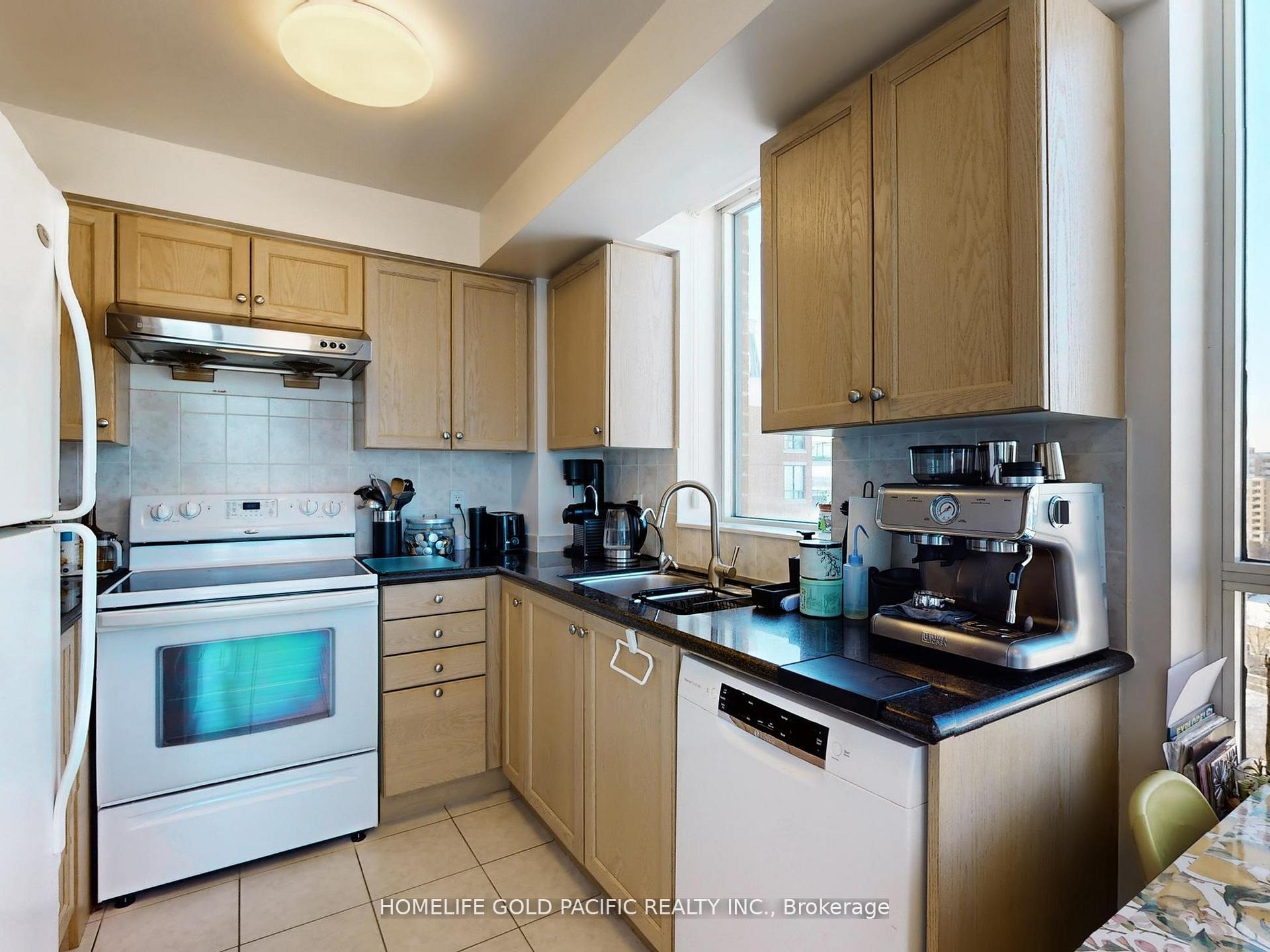Photo 14 of Unit 1211, 350 Red Maple Road, Richmond Hill, Langstaff — HOMEH