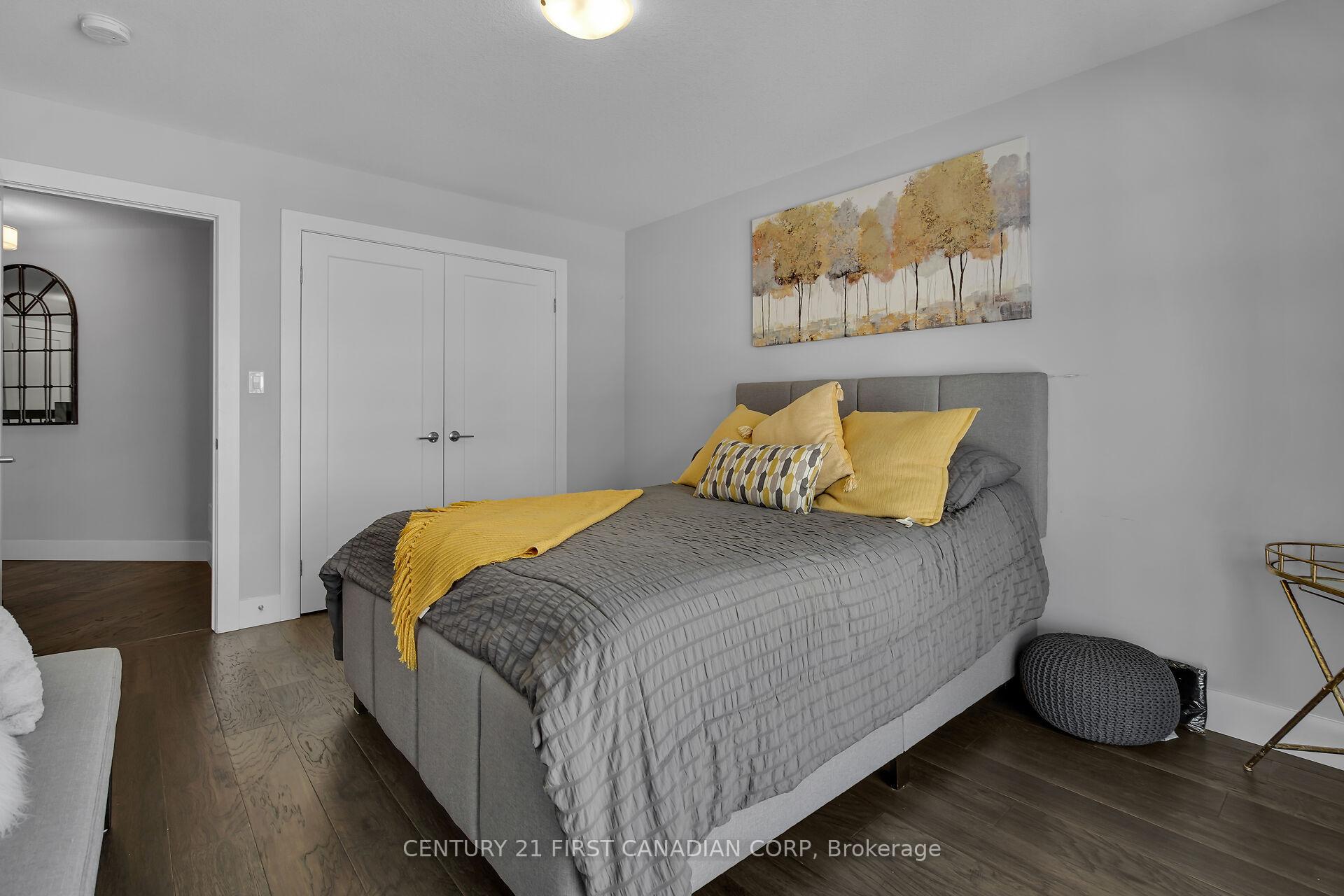 Photo 30 of 3373 Regiment Road, London, South V — HOMEH