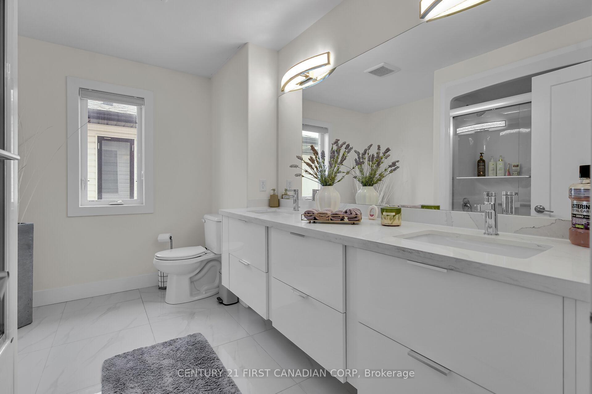 Photo 36 of 3373 Regiment Road, London, South V — HOMEH