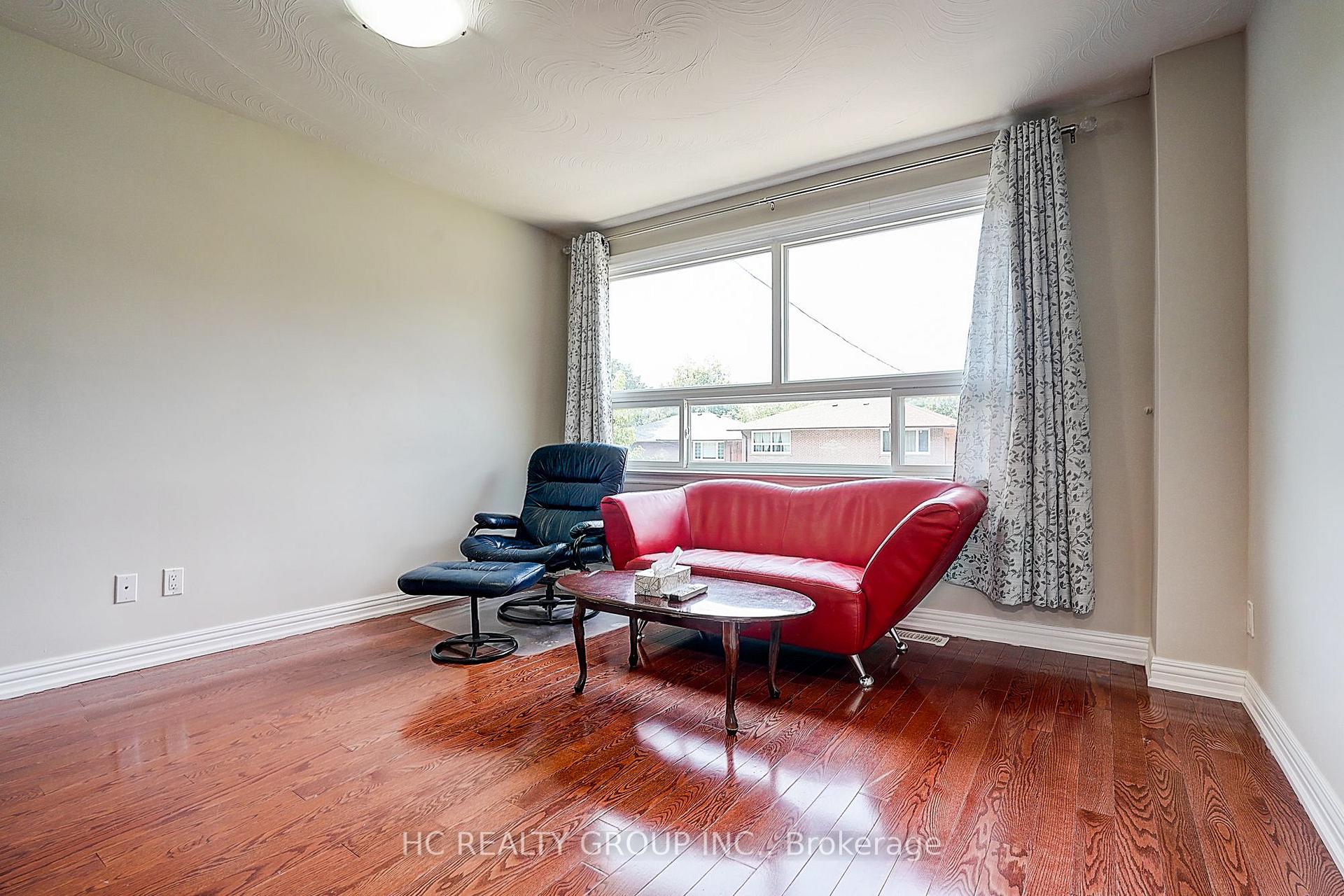 Photo 4 of 361 Highfield Road, Toronto, Greenwood-Coxwell — HOMEH
