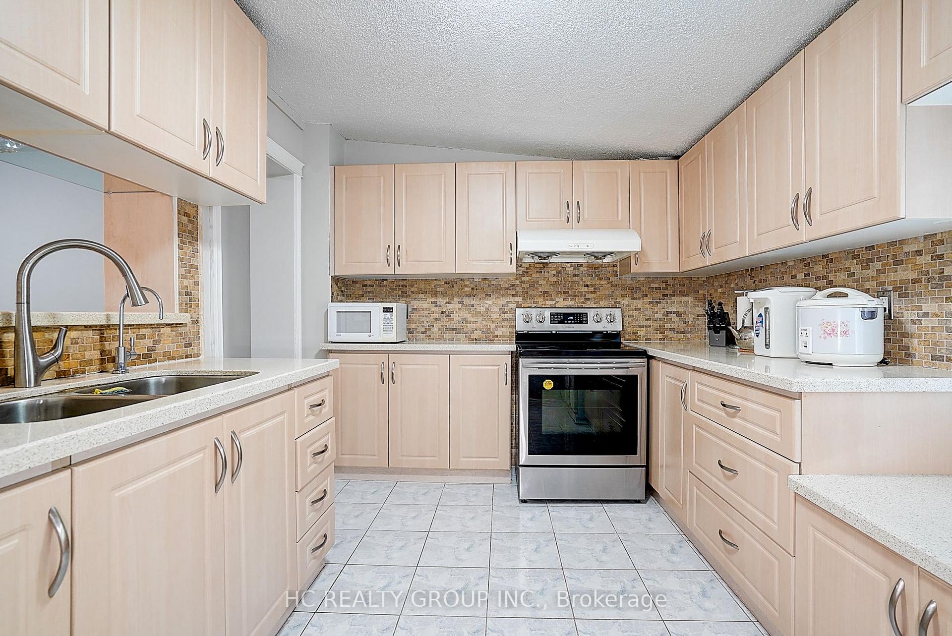 Photo 8 of 361 Highfield Road, Toronto, Greenwood-Coxwell — HOMEH