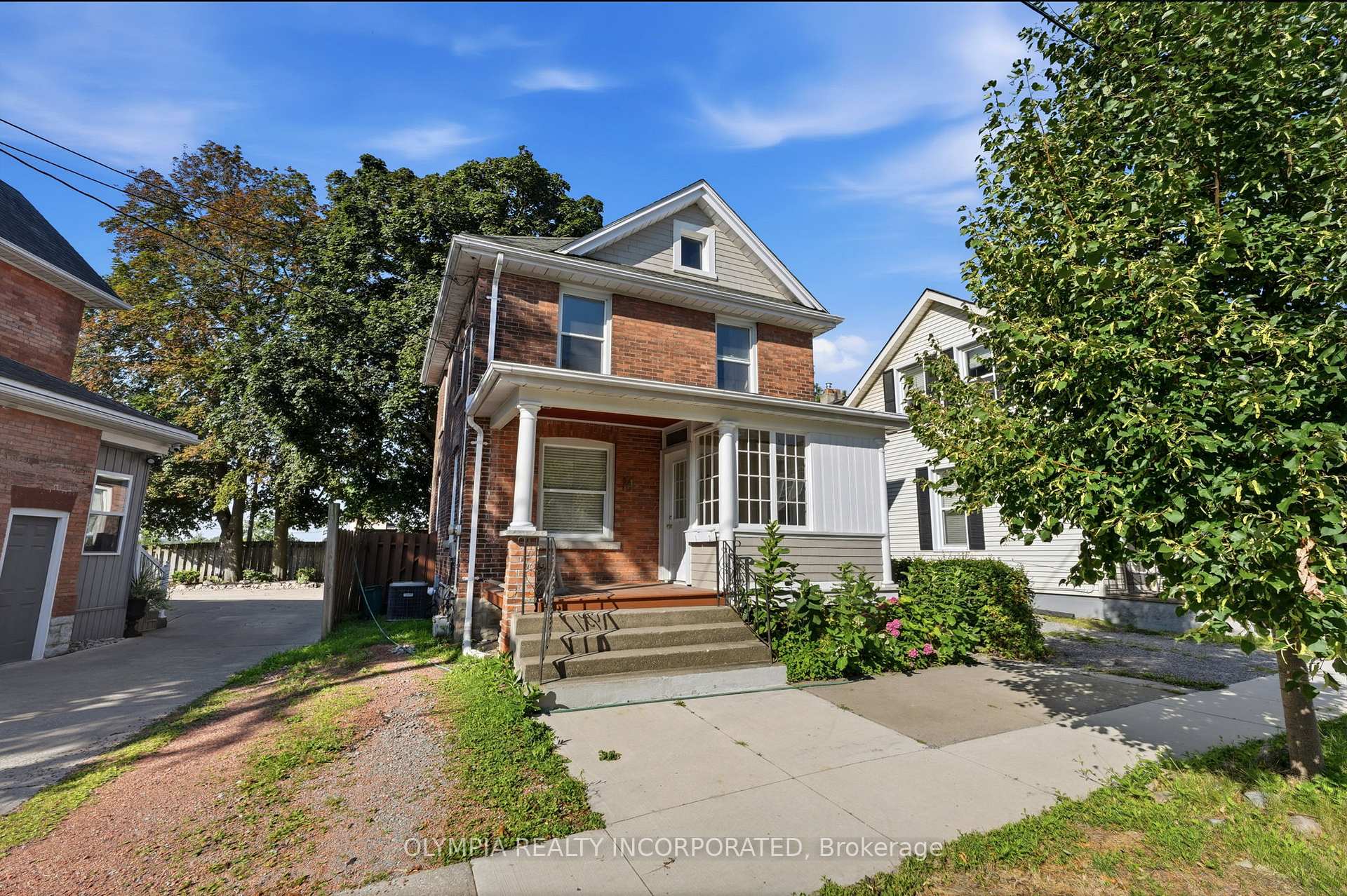 Photo 1 of 14 Bond Street, St. Catharines, Downtown — HOMEH